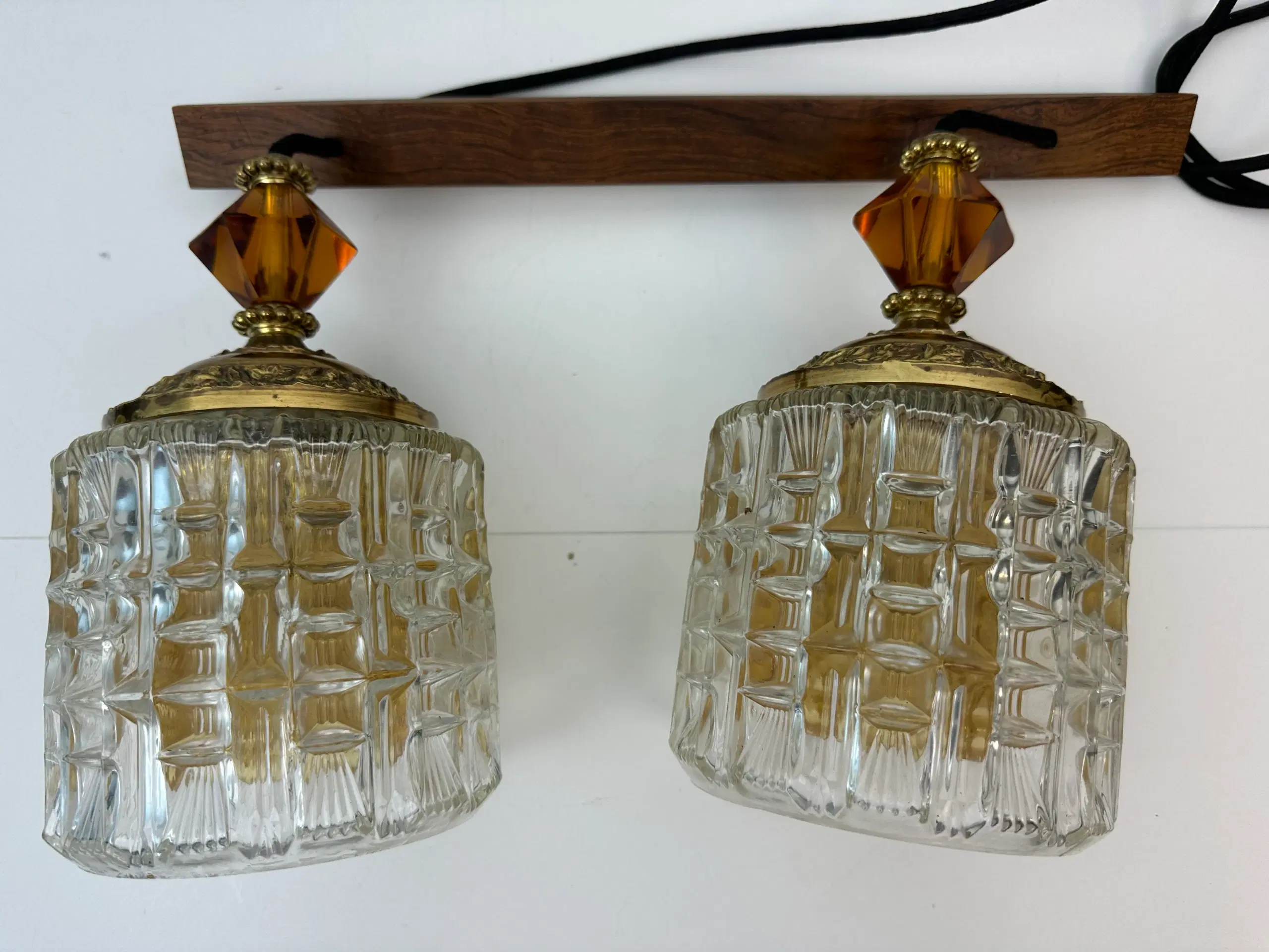 Retro lampe i palisander messing og glas