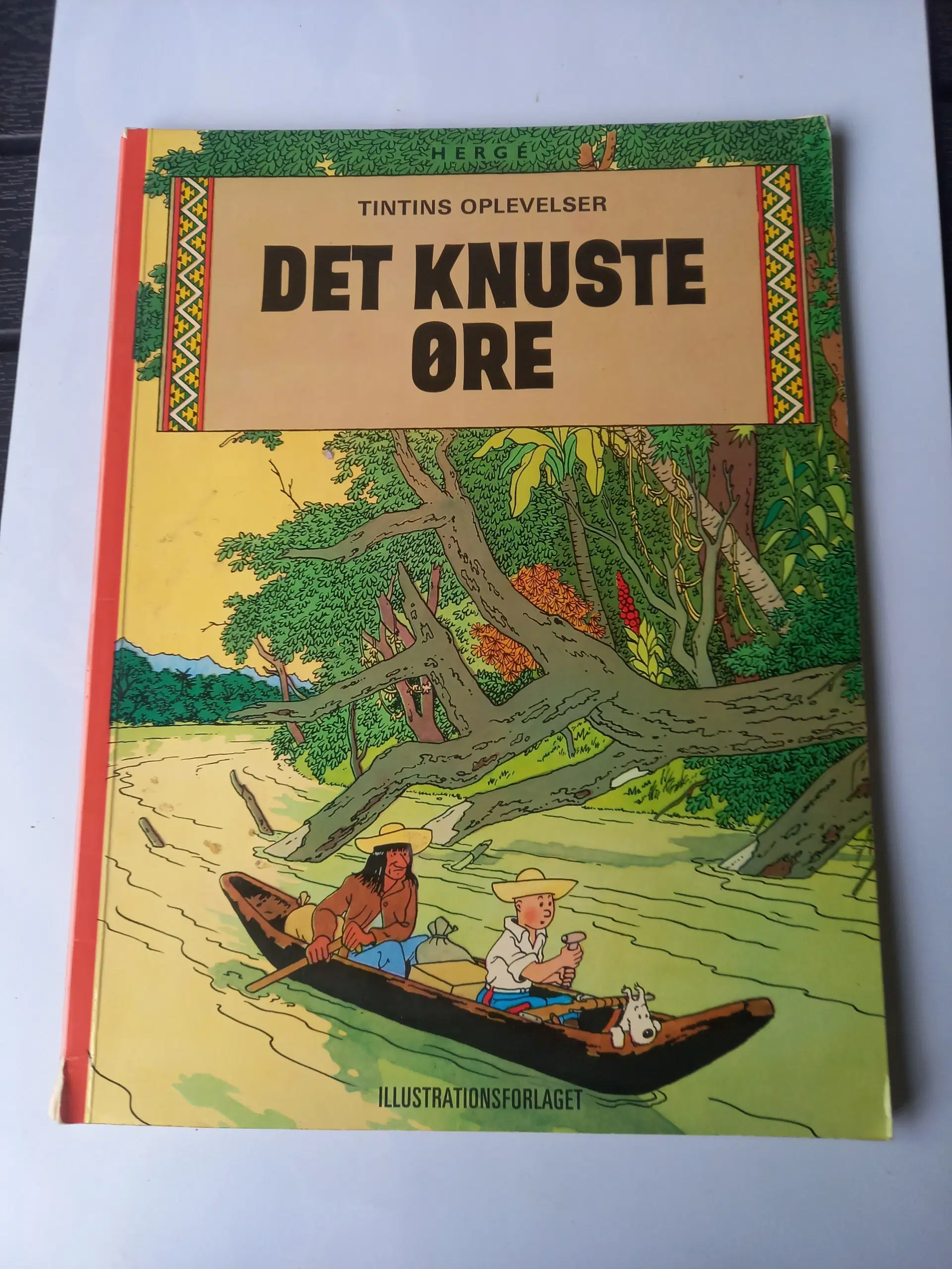 TINTIN tegneserie Det knuste Øre