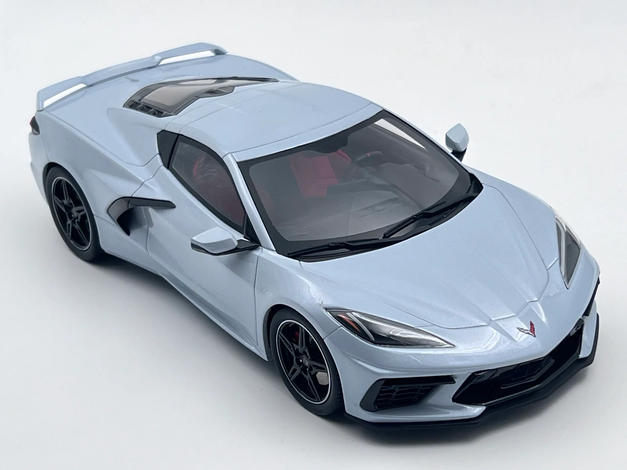 2020 Chevrolet Corvette C8 1:18  Super flot