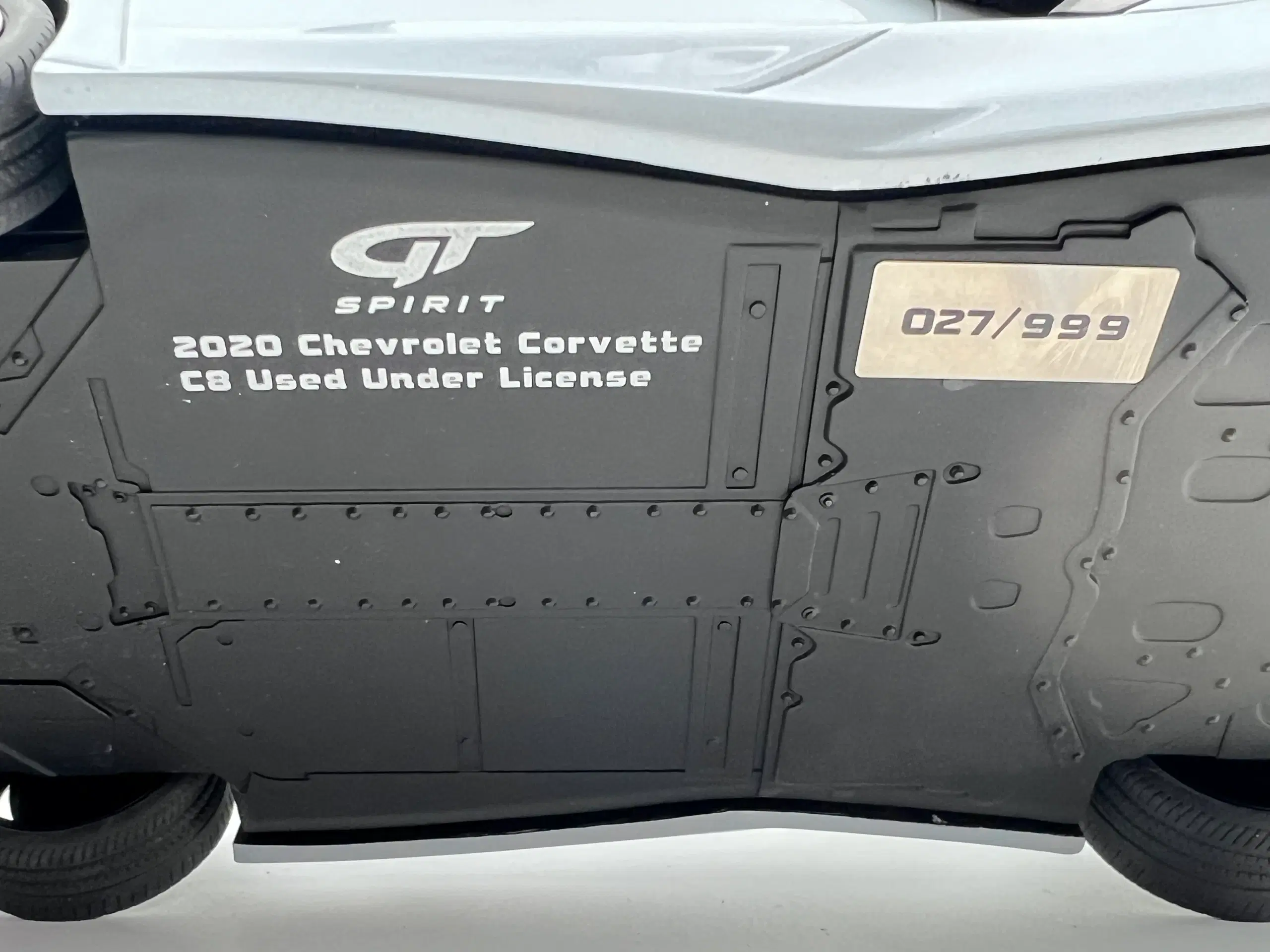 2020 Chevrolet Corvette C8 1:18  Super flot