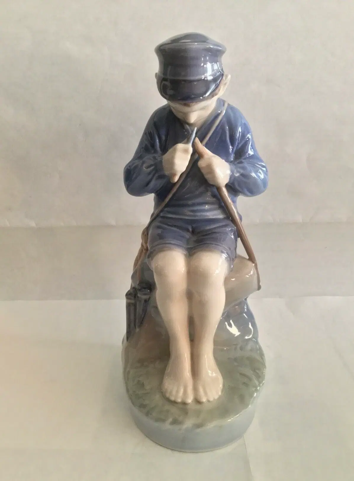 Royal Copenhagen Snitterdregn figur nr 905