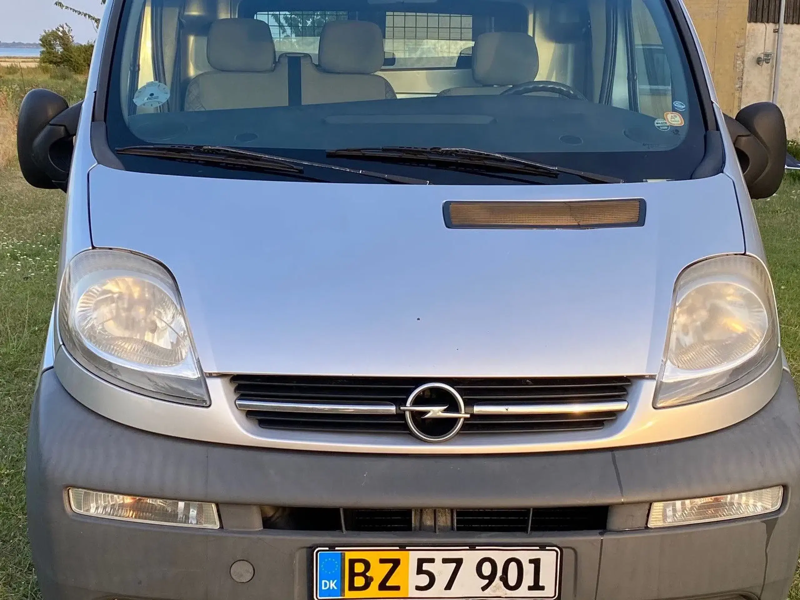 Opel vivaro