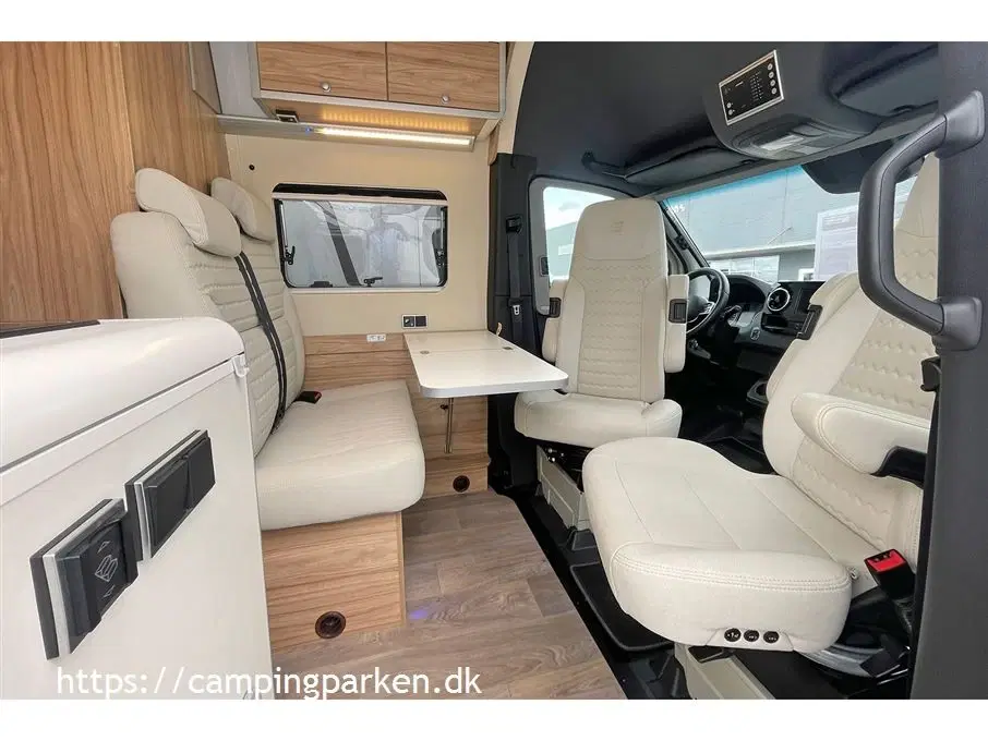 2021 - Hymer Grand Canyon S   Hymer Grand Canyon S byder på køreoplevelse 4 sovepladser under 6 meter