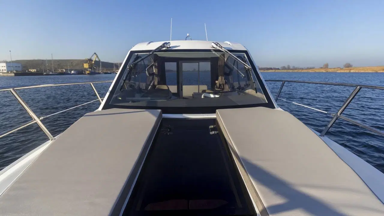 Galeon 310 HTC