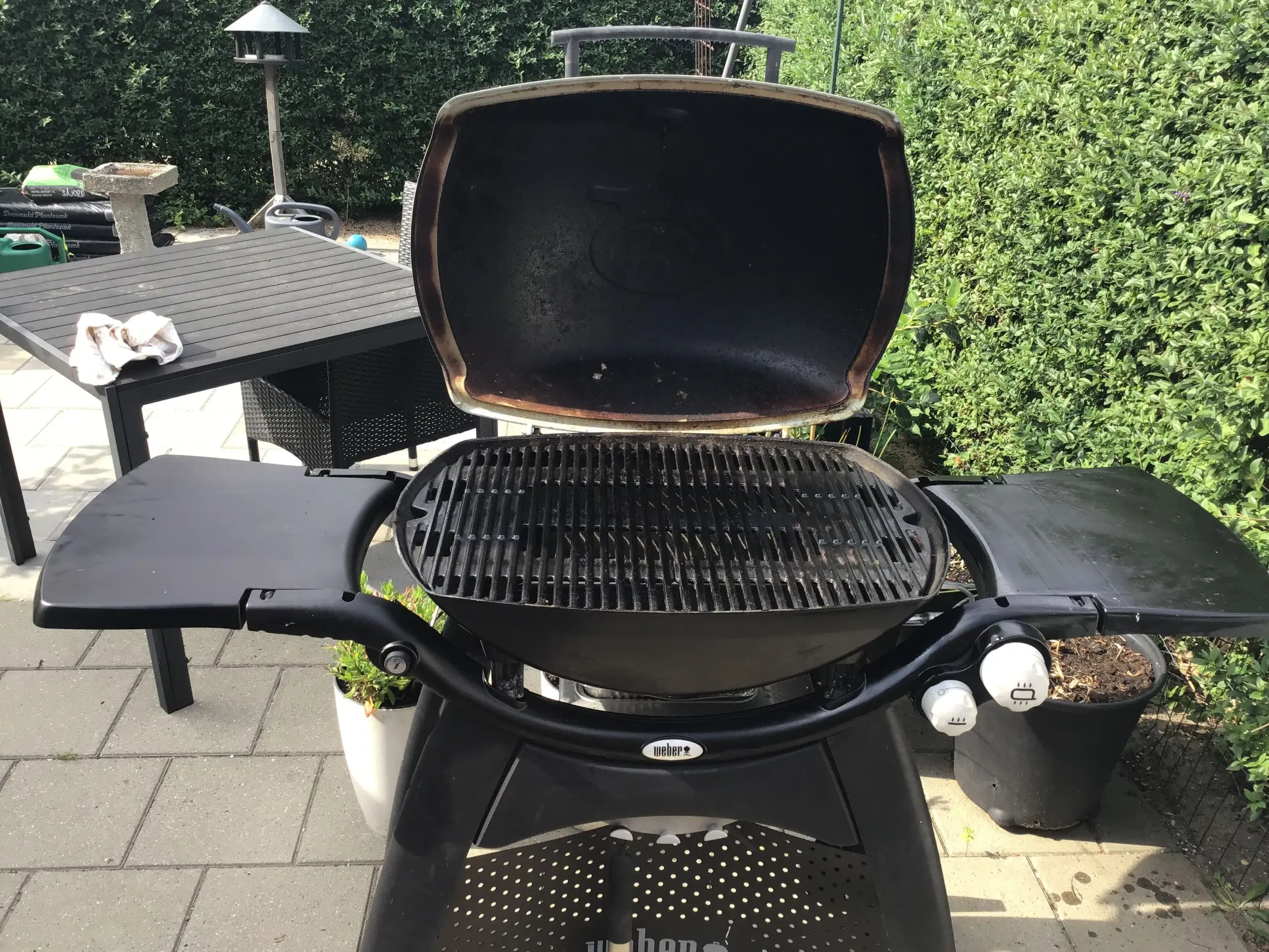 Weber grill 3000 med cover og tilbehør