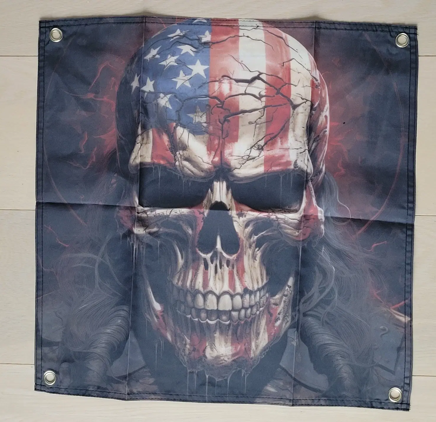 USA flag skull