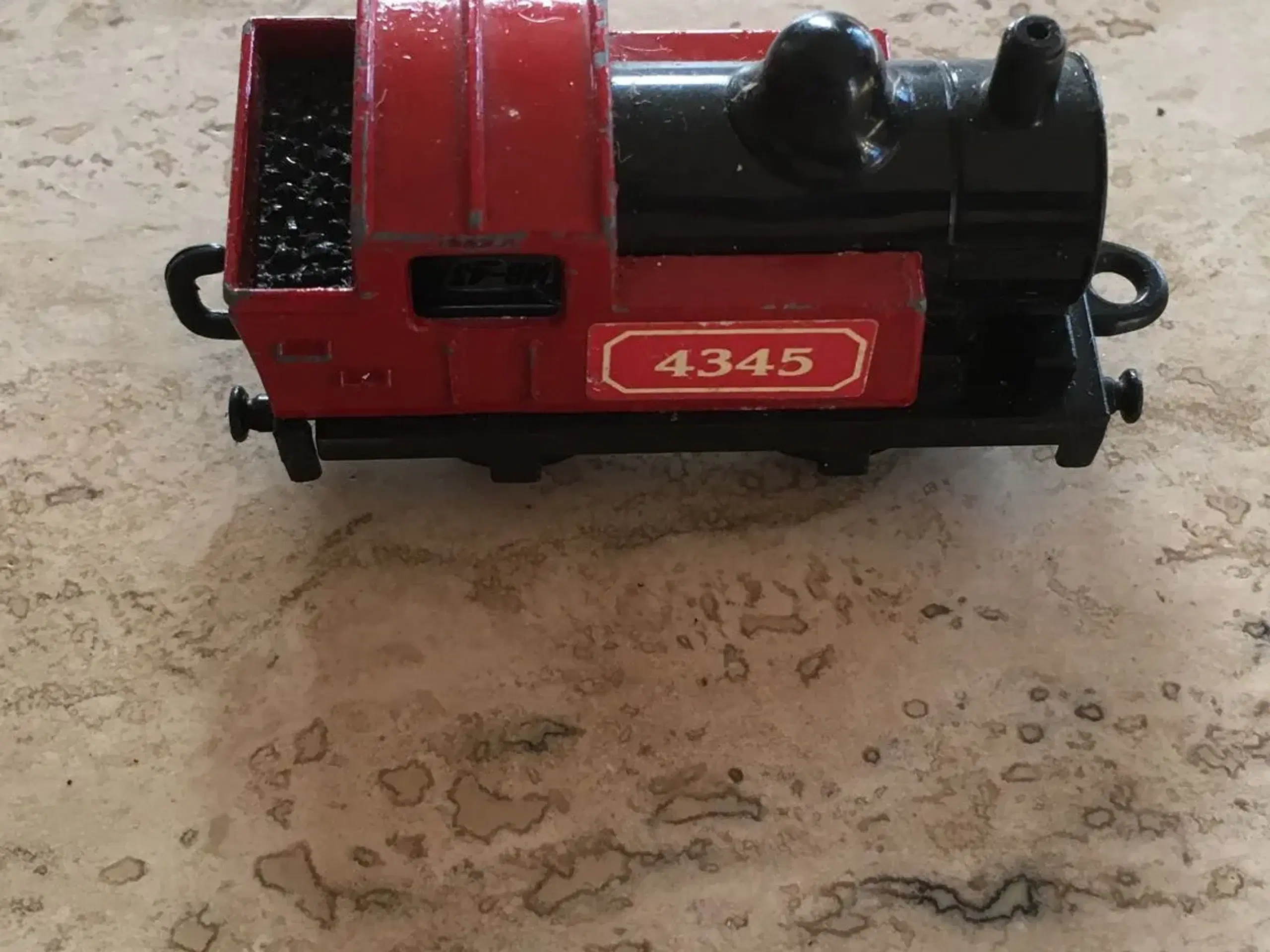 Matchbox tog 4345