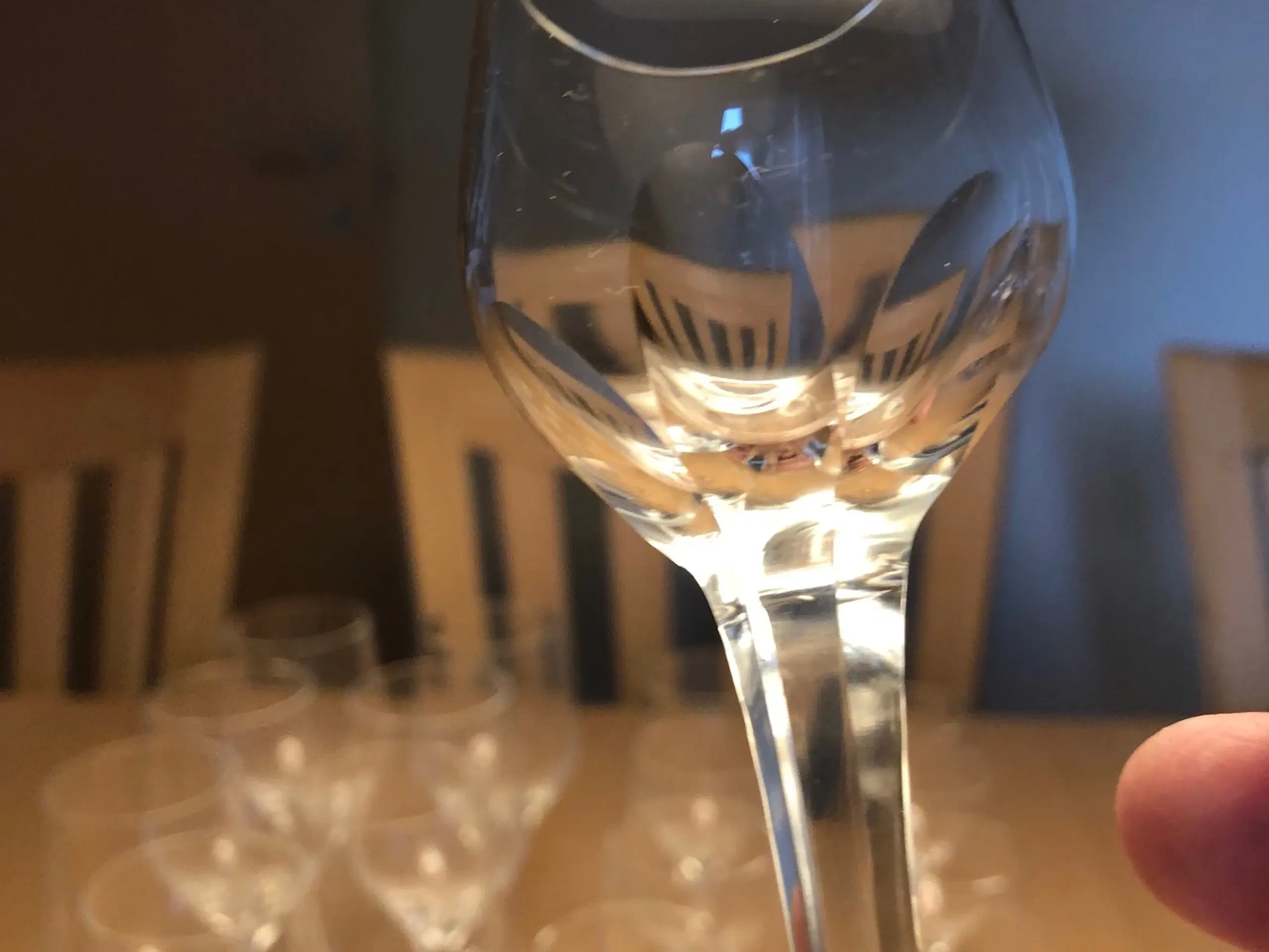 28 Vin- Øl Glas krystal Zwiezel  AZALEA