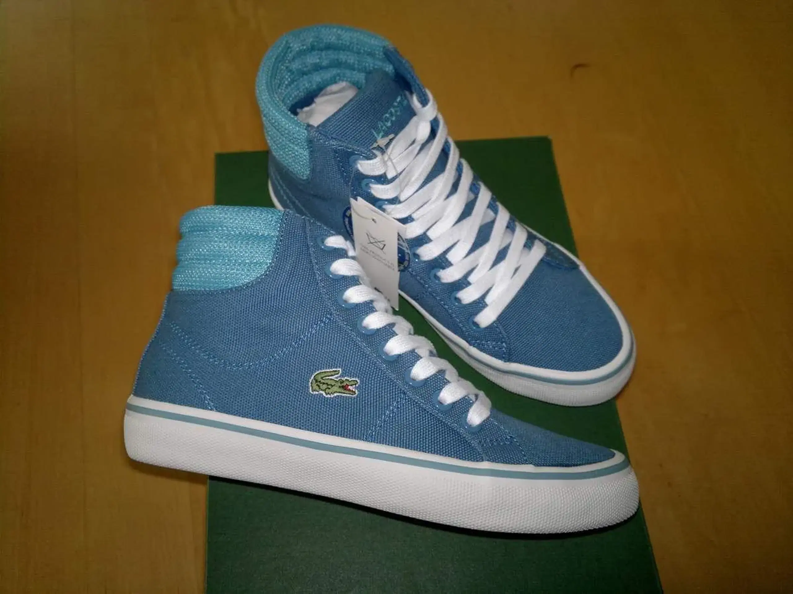 Nye Lacoste high canvas sneakersStr30