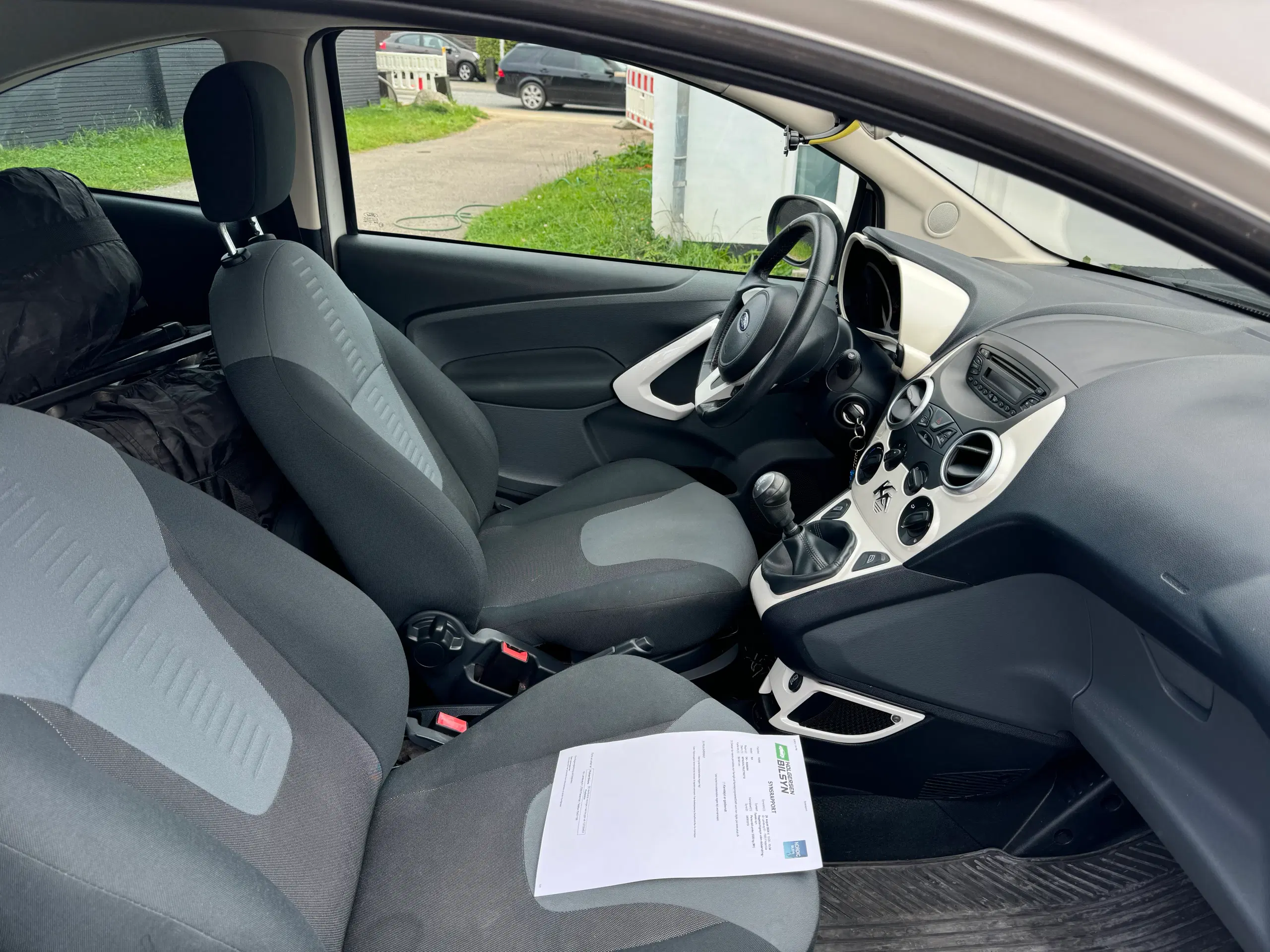 SÆLGES: Ford Ka 12 - 2013 KUN 99000 KM VELHOLD