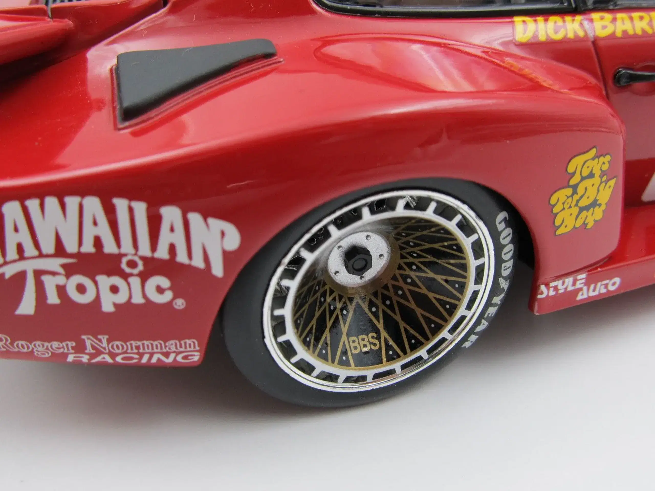 1979 Porsche 935 30 Twin-Turbo - 1:18