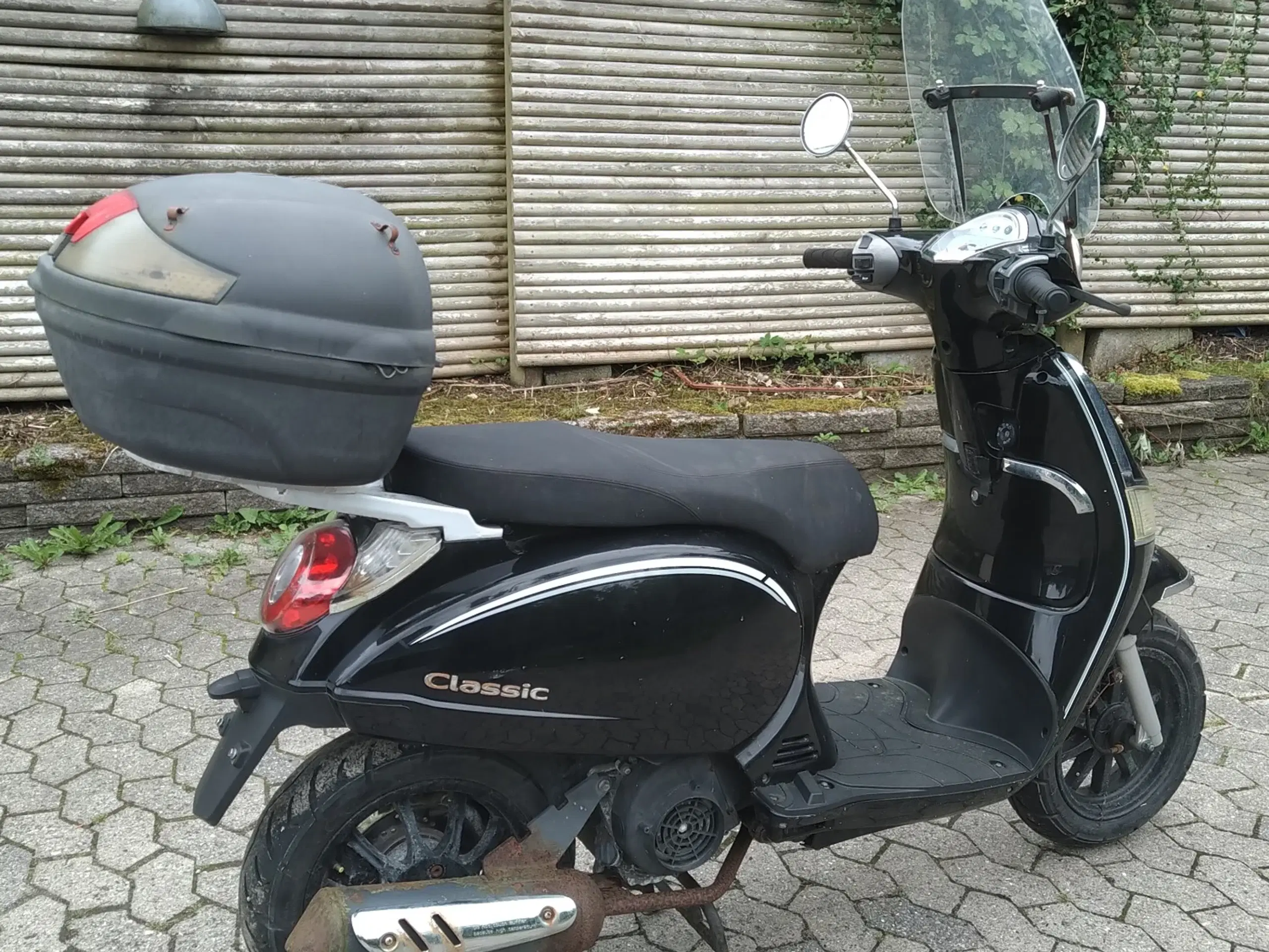 VGA Classic Scooter