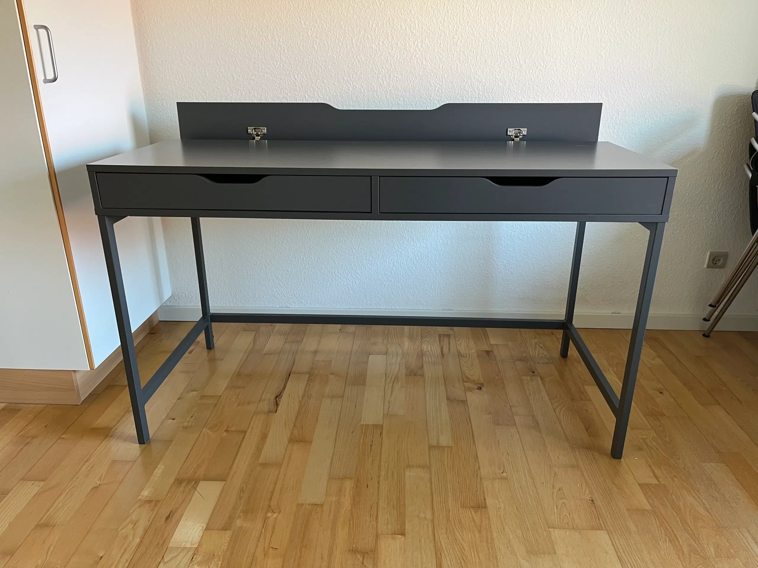 IKEA skrivebord