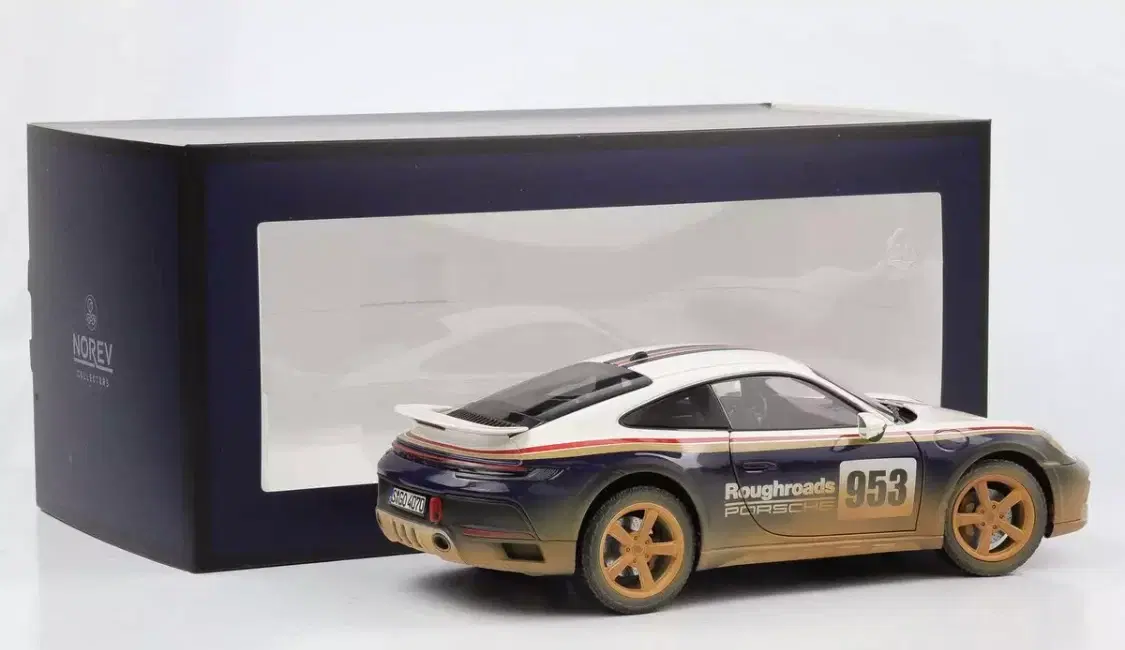 1:18 Porsche 911 Dakar Dirty verision