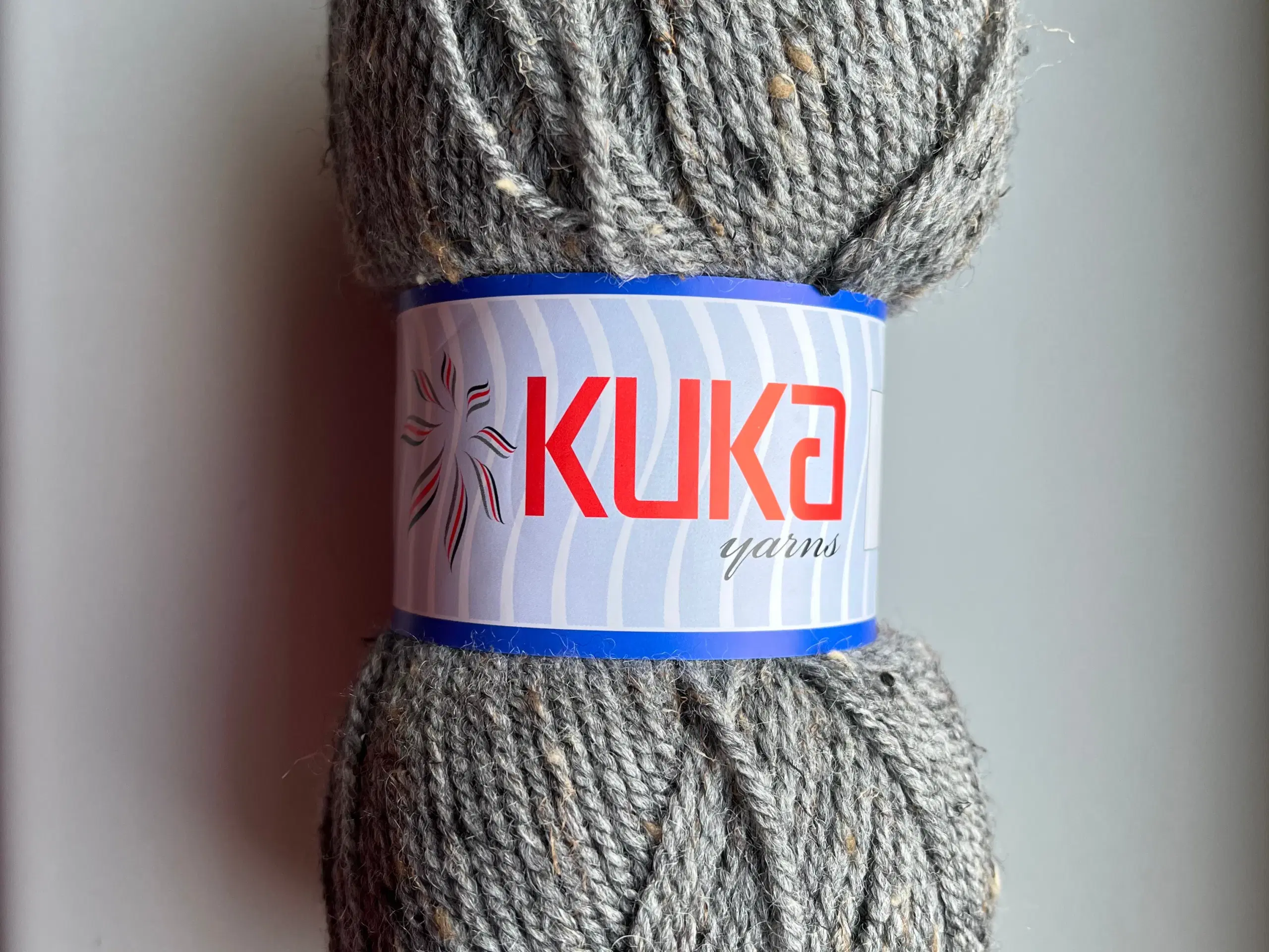 7 ngl Kuka Merino Tweed garn