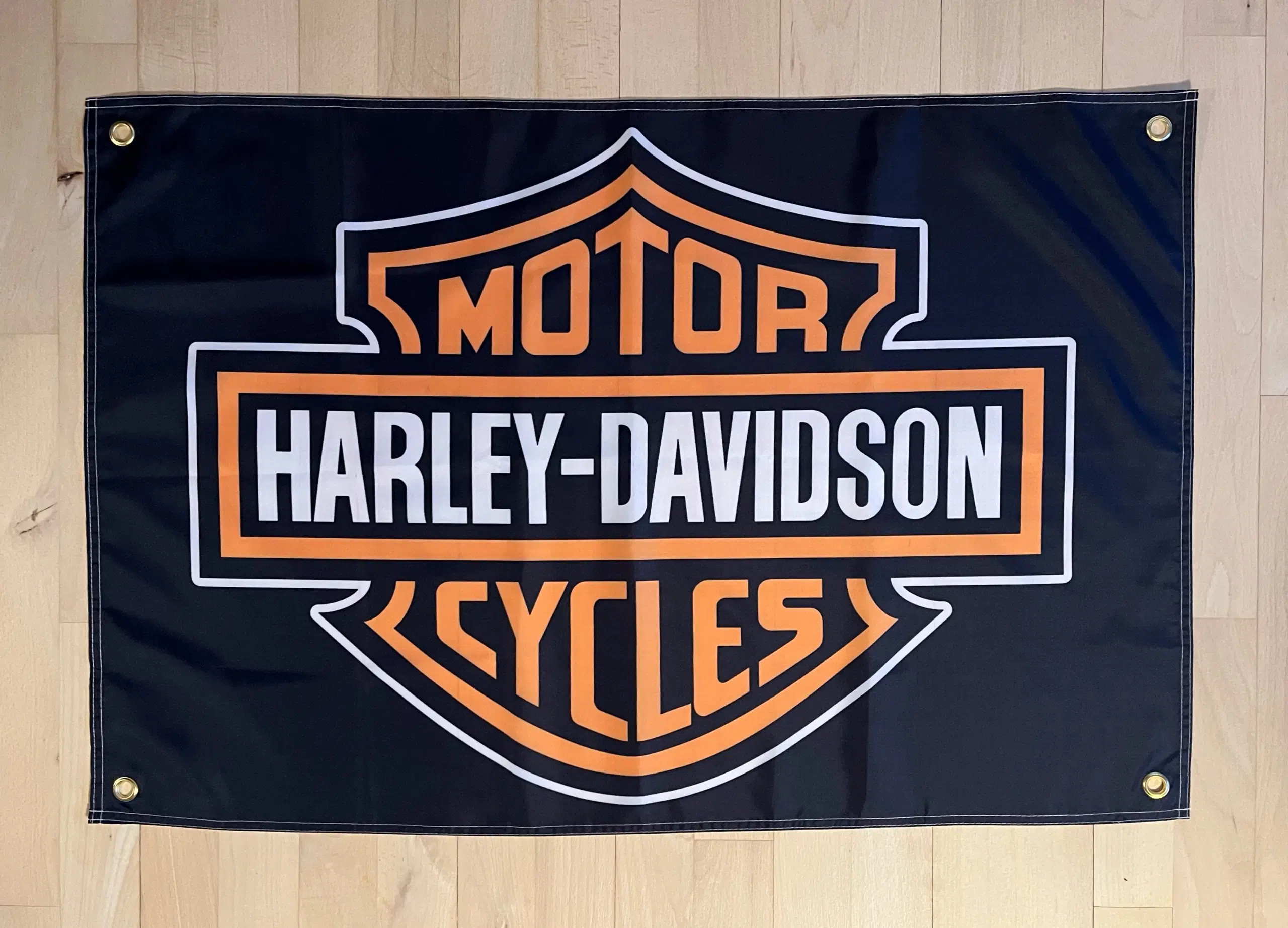 Flag med Harley-Davidson logo