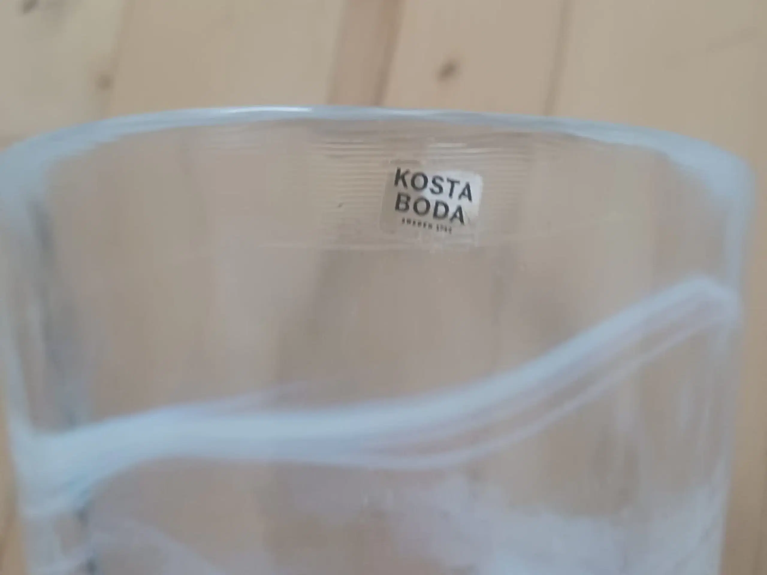 GLAS(VASE)KOSTA BODA