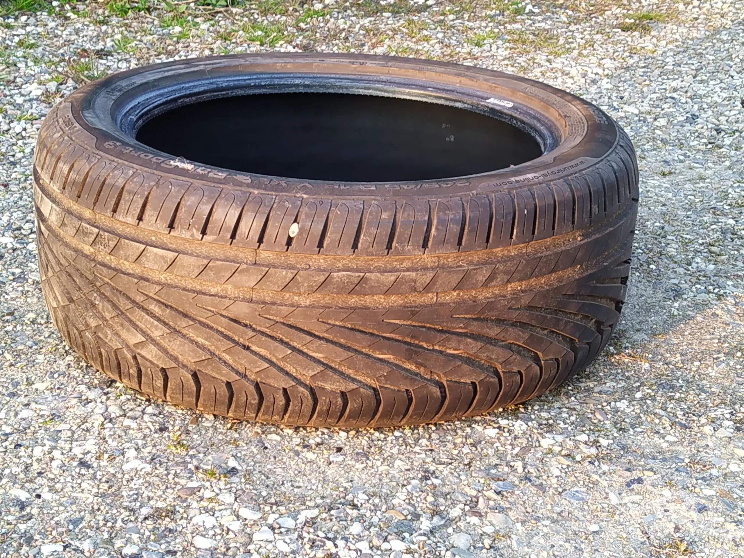 Sommerdæk Uniroyal 245/45 R 18 100 Y