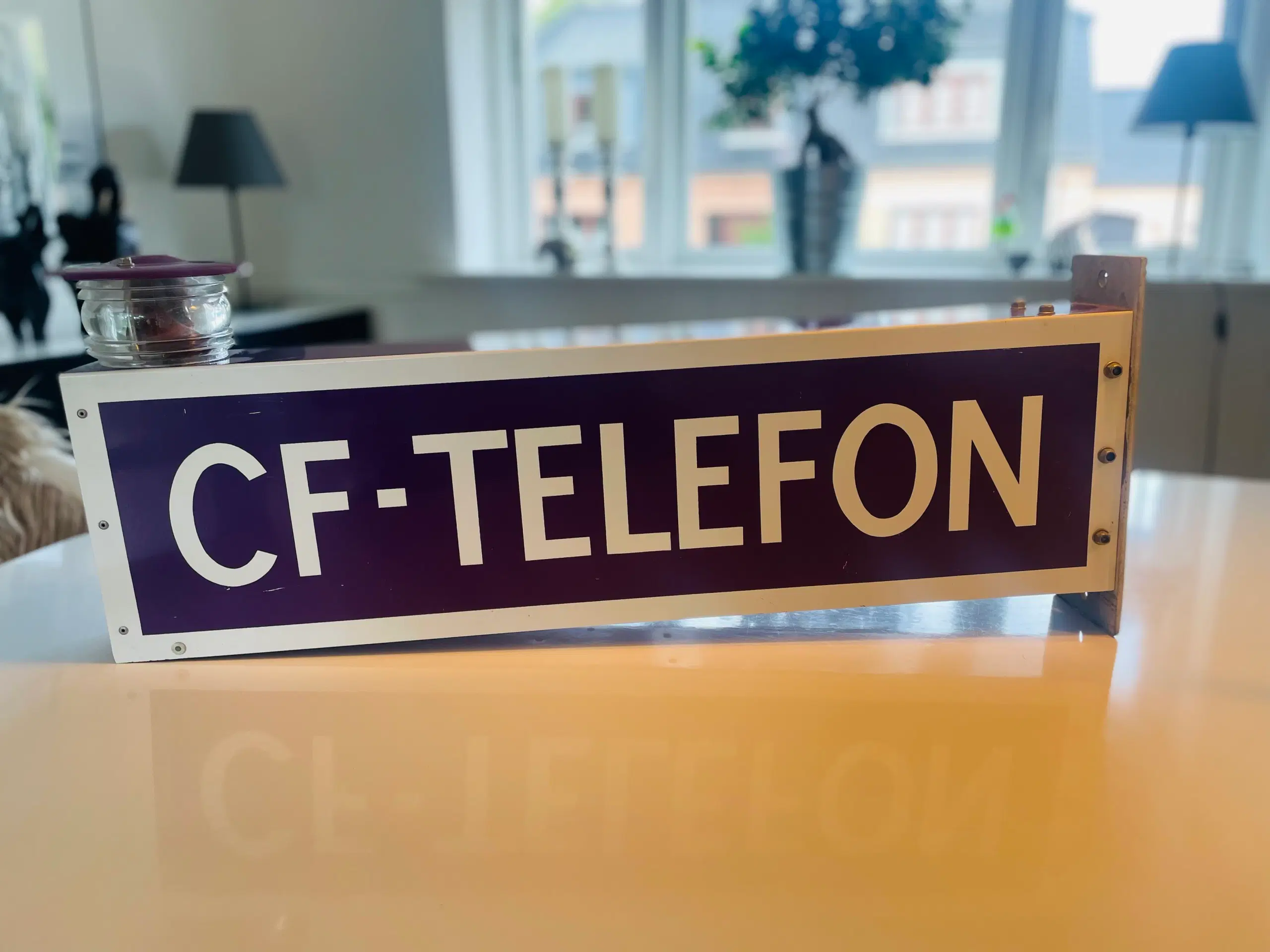 Telefon skilt