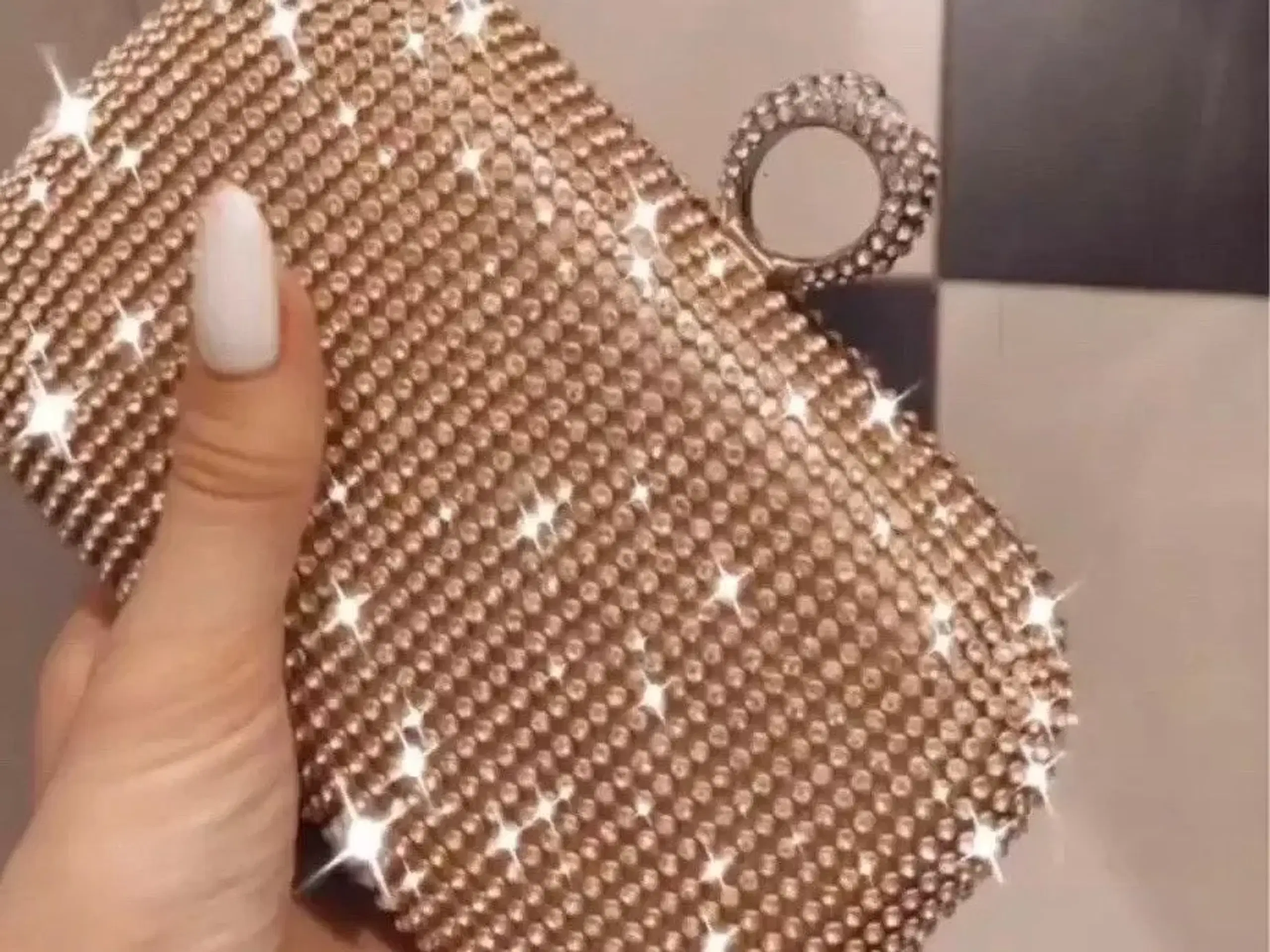 Guld clutch taske festtaske med similisten