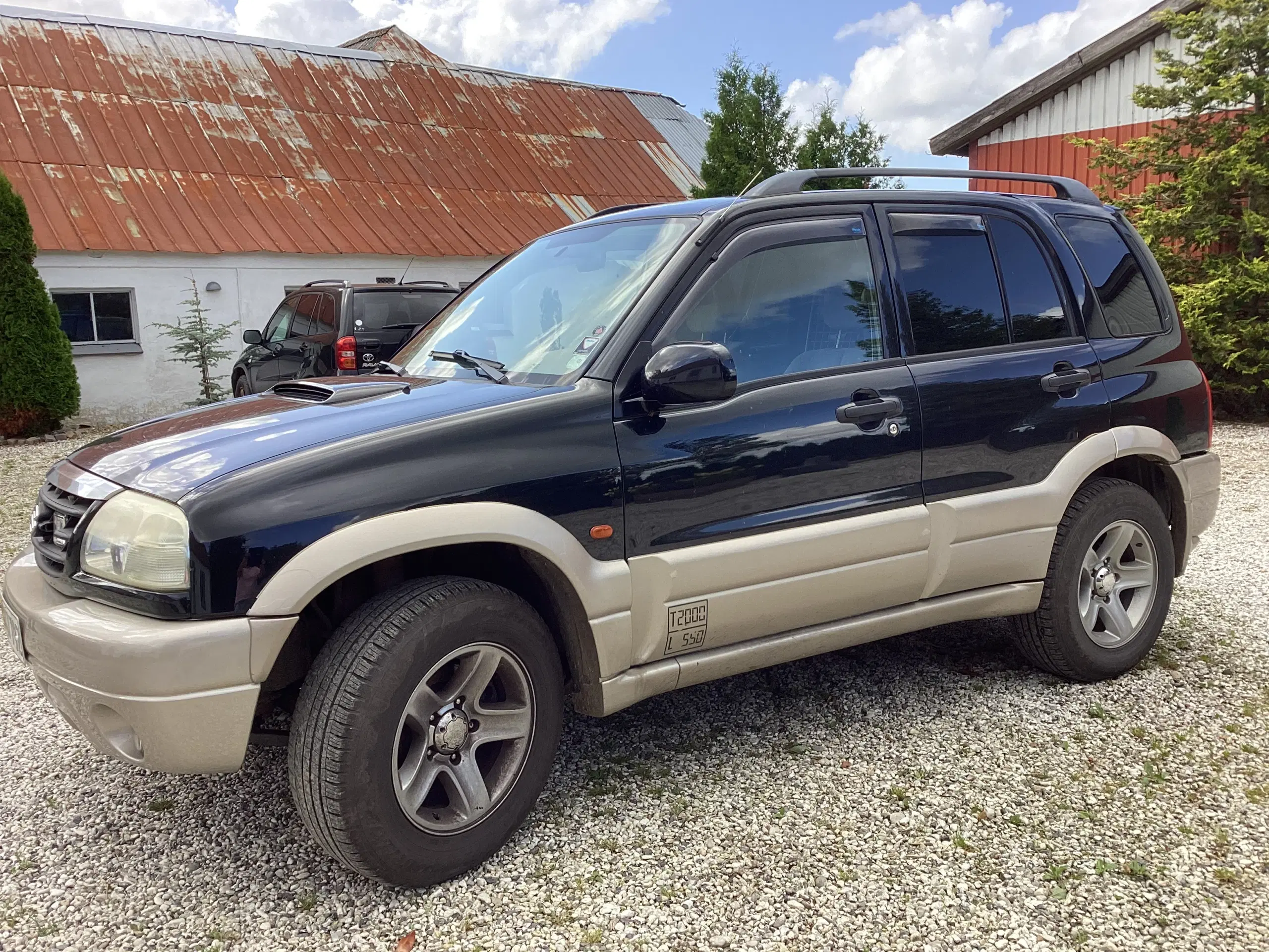 Suzuki Grand vitara