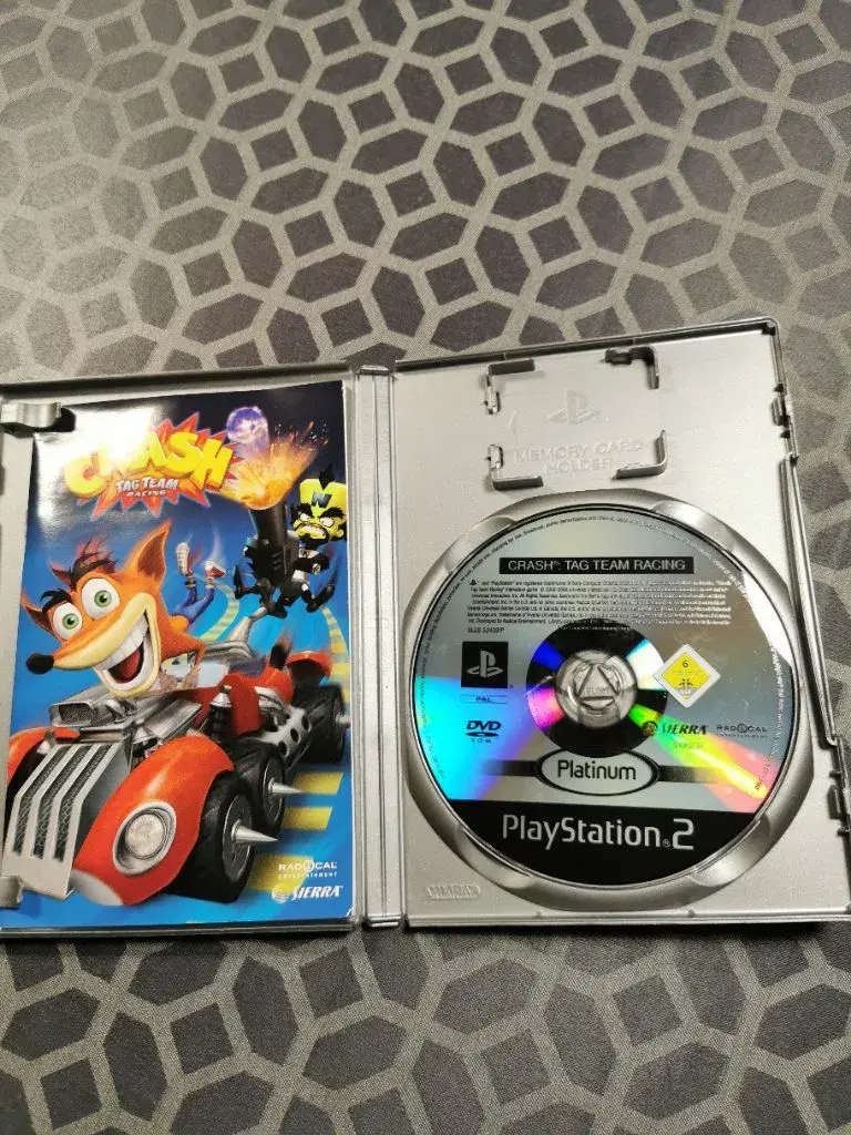 Crash Tag team racing Ps2!