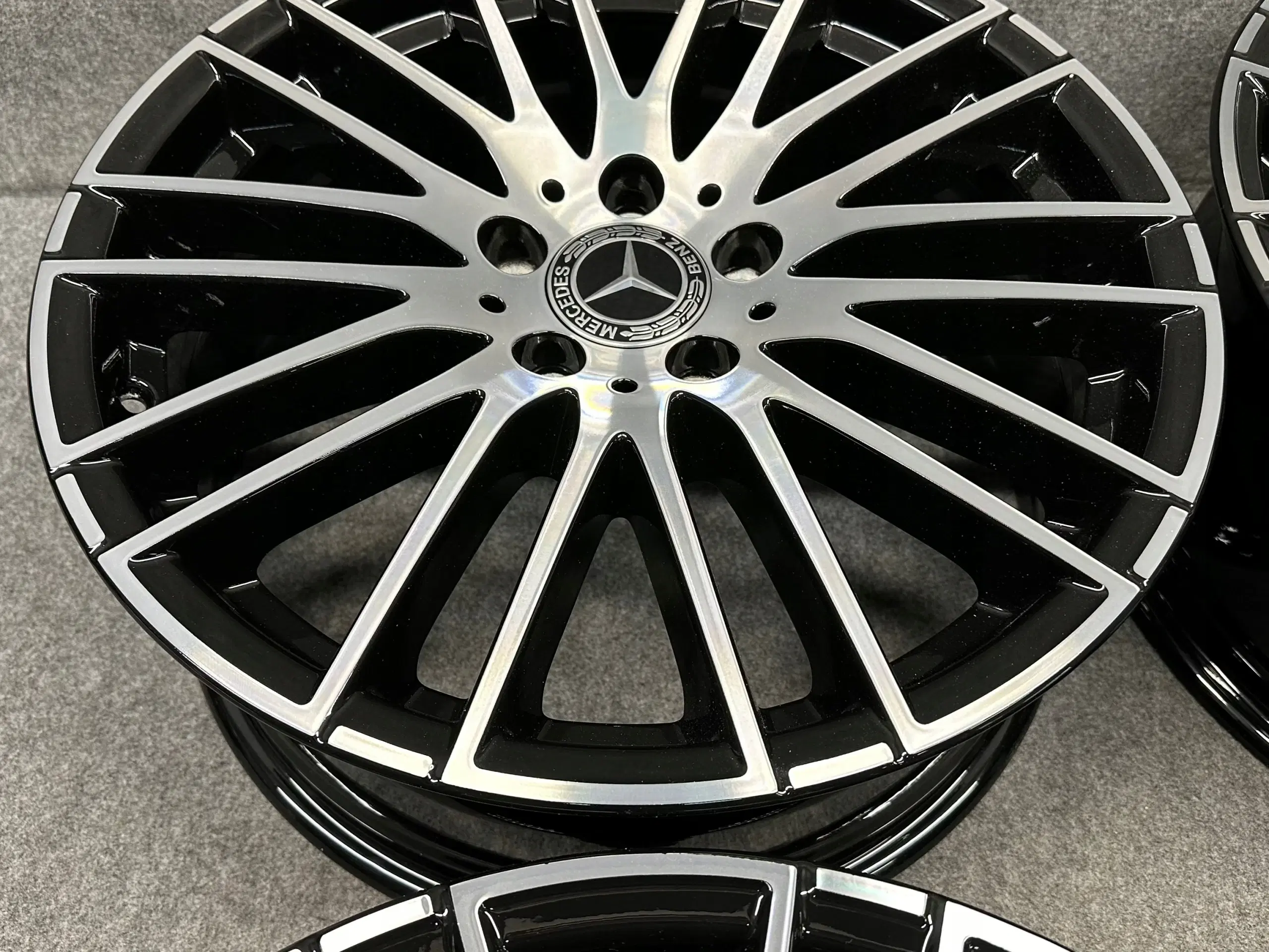 MERCEDES C KLASSE A206 S206 W206 75" x 18" 5x112