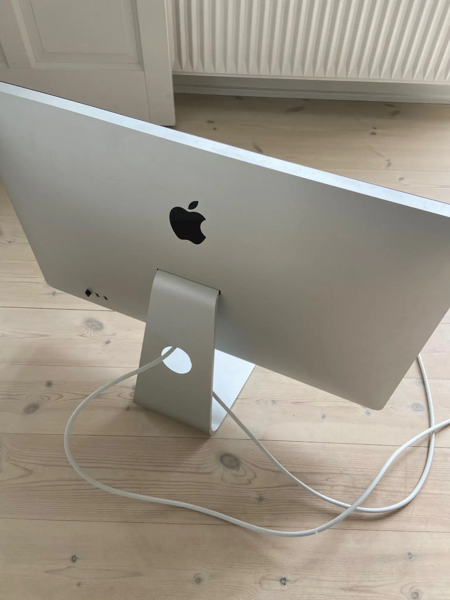 Apple Thunderbolt Display 27"