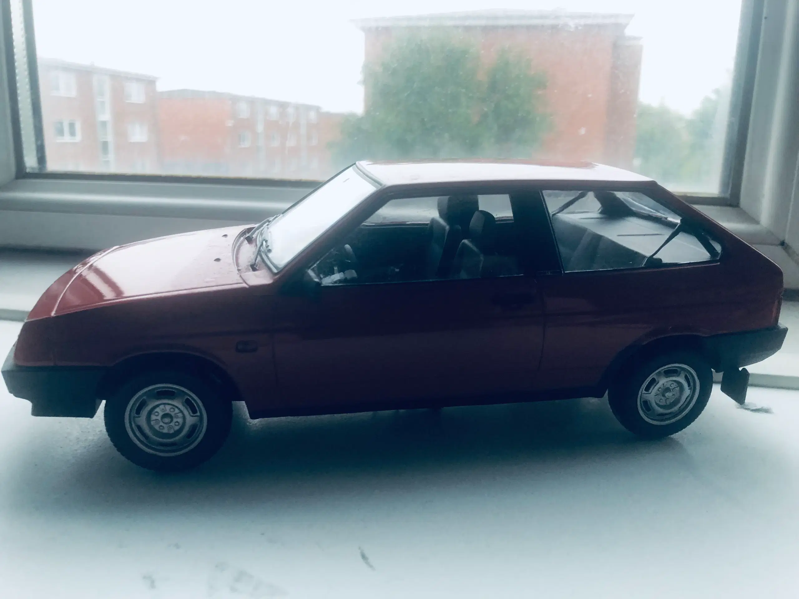 1:18 Lada Samara