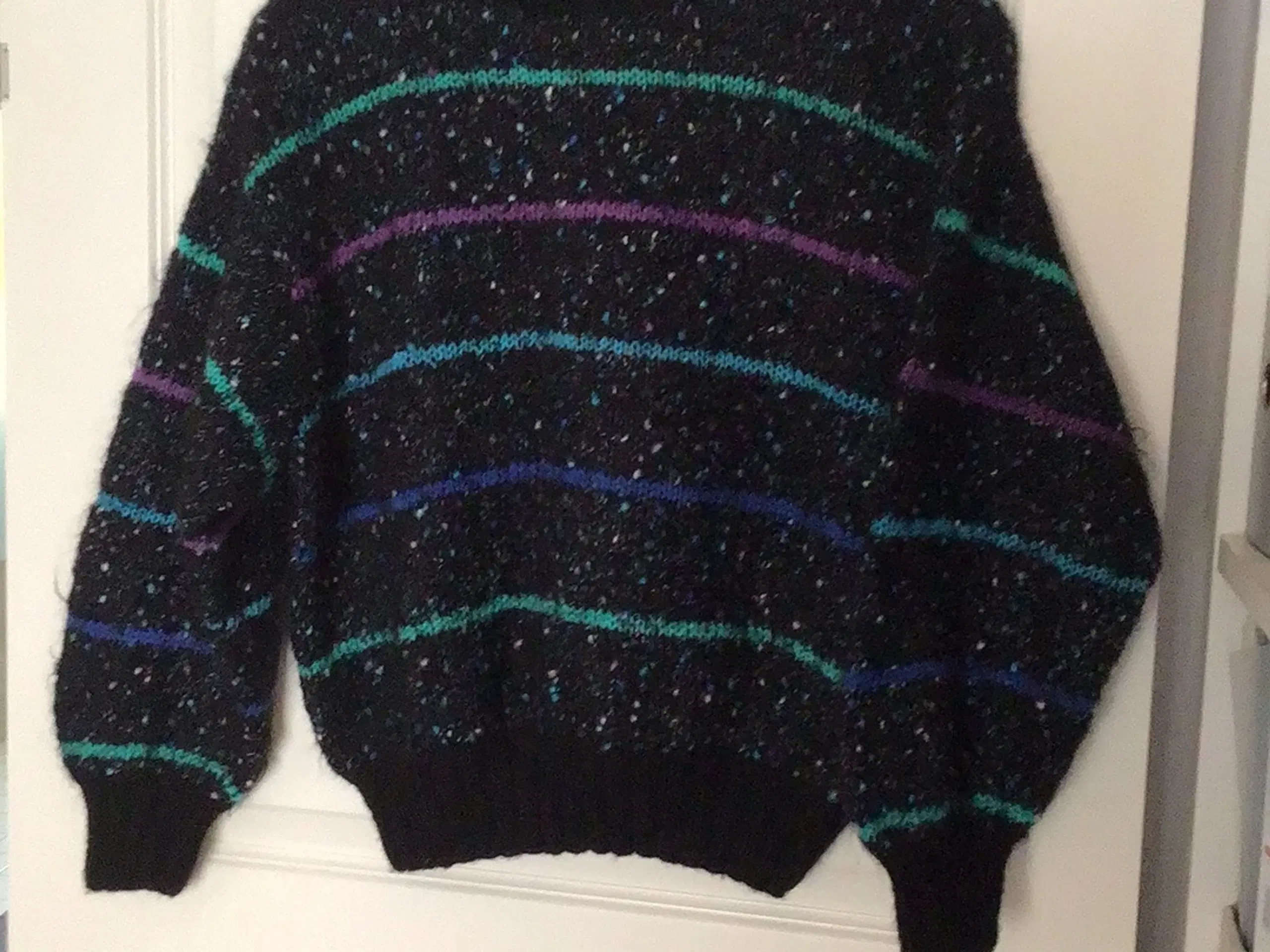 Hånd strikket sweater 8/10 år