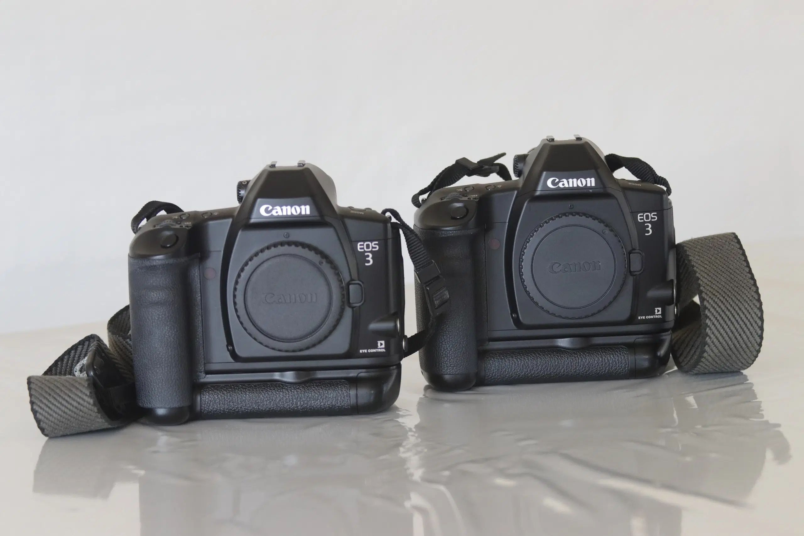 2x Canon EOS 3 spejlrefleks