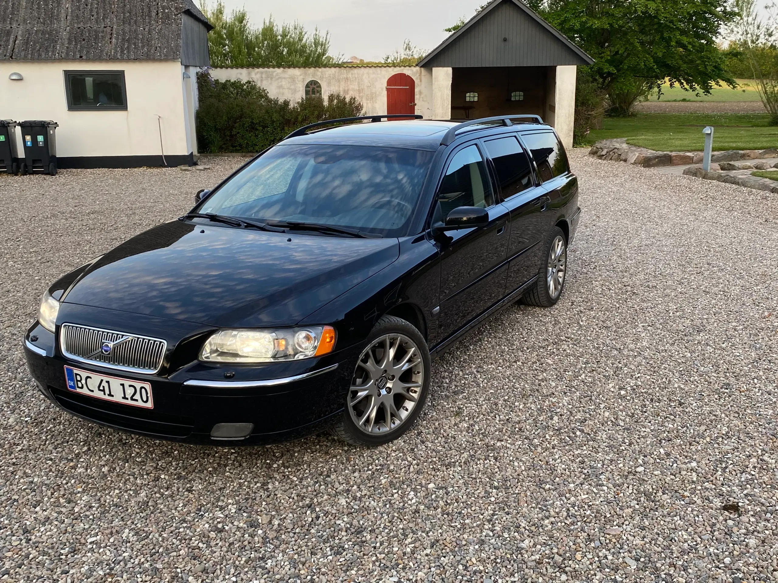 Volvo V70 T5