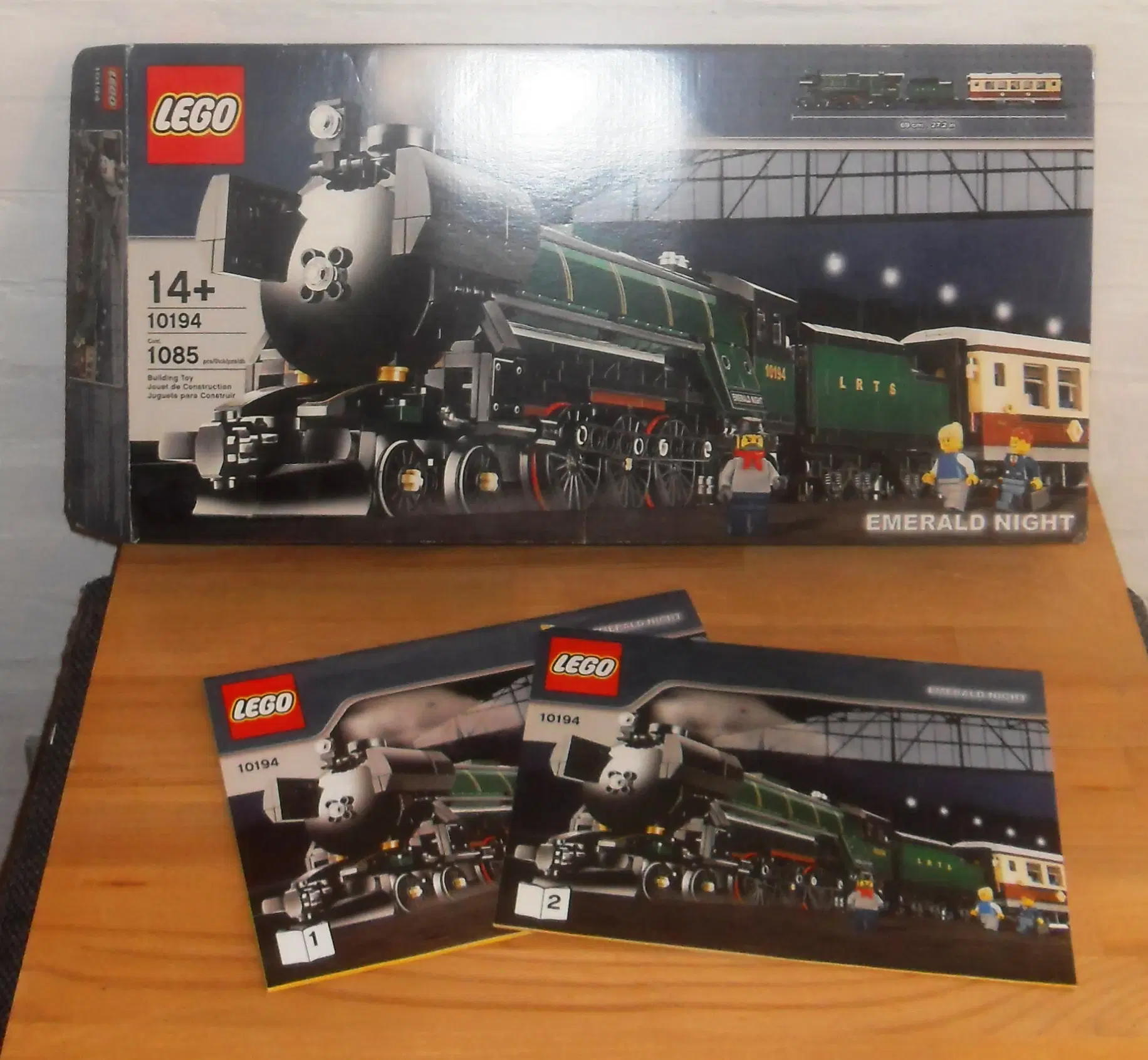 Lego Train 10194 - Emerald Night