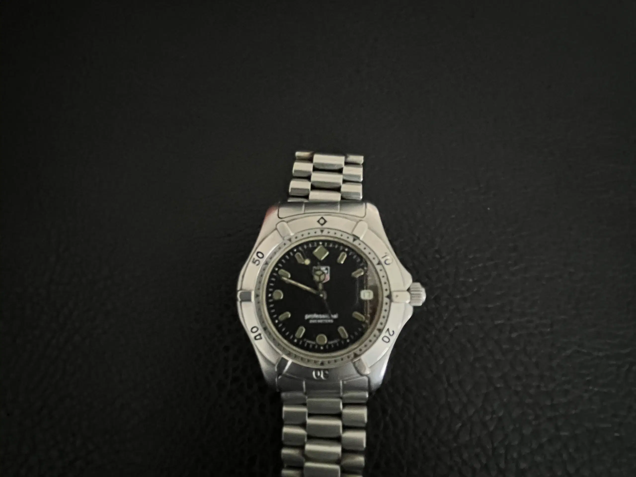 Tag Heuer - professional 200 meters