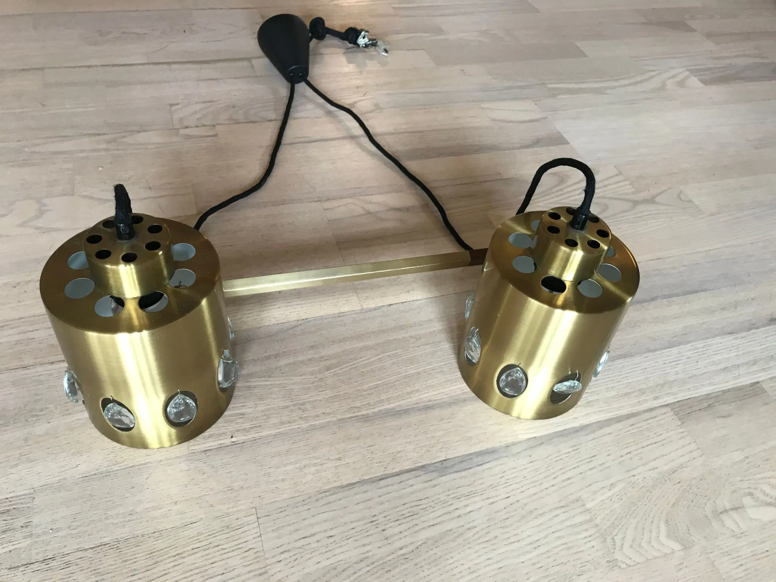 Retro lampe i messing og palisander