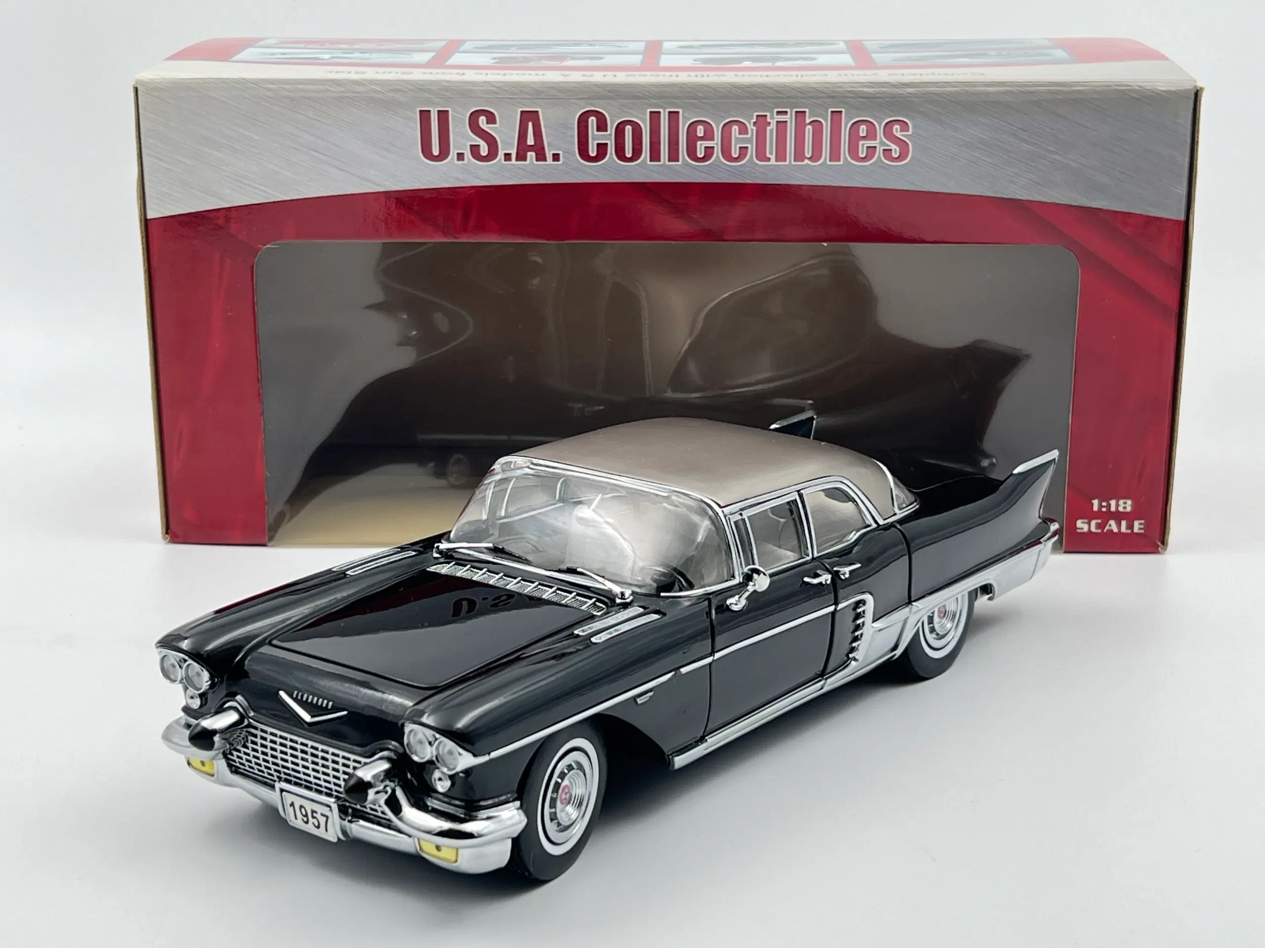 1957 Cadillac Eldorado Brougham 1:18