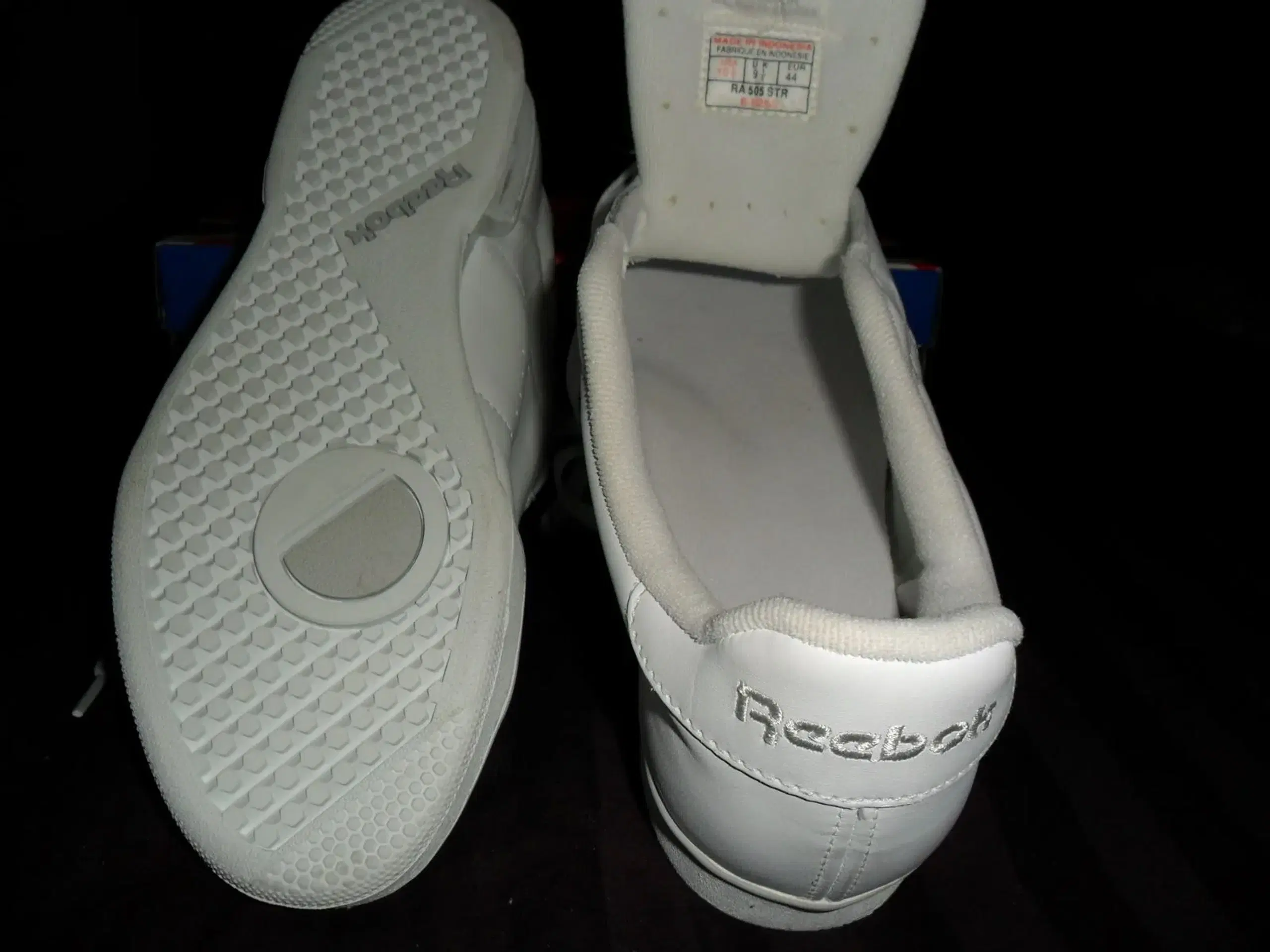 Reebok retro