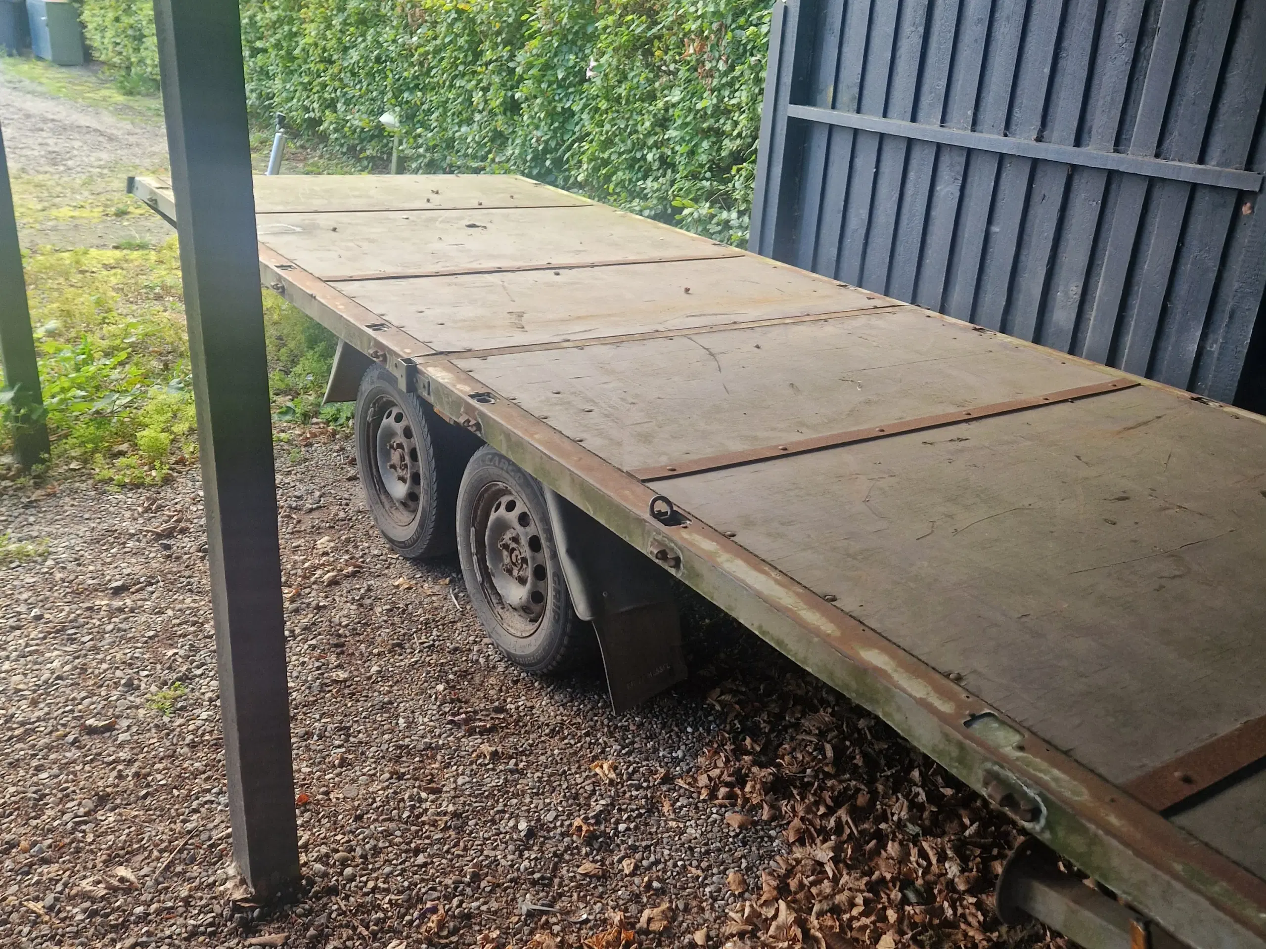 3.500kg trailer 6 m lang