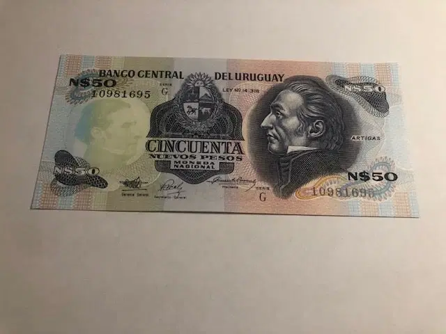 50 Nuevos pesos Uruguay