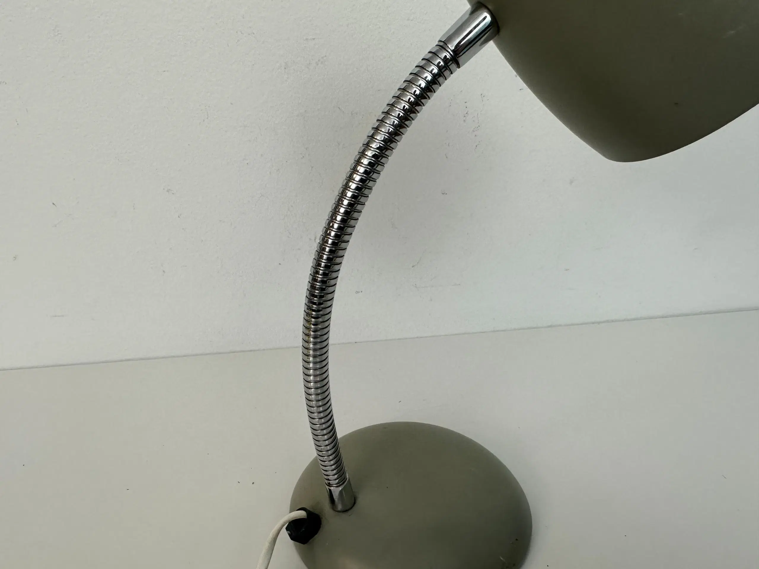 Retro bordlampe m flex grå