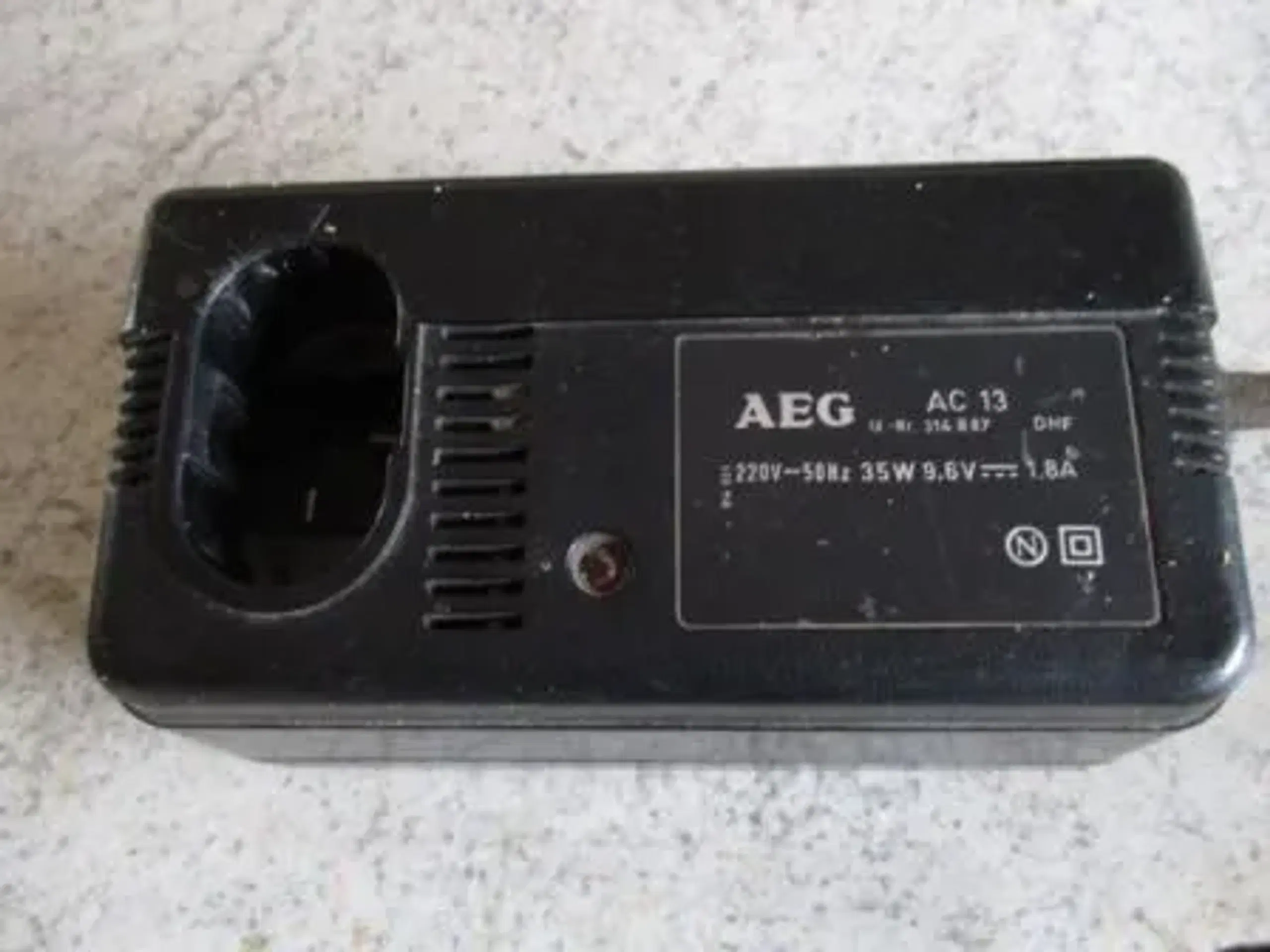 AEG AC 13 72-144V