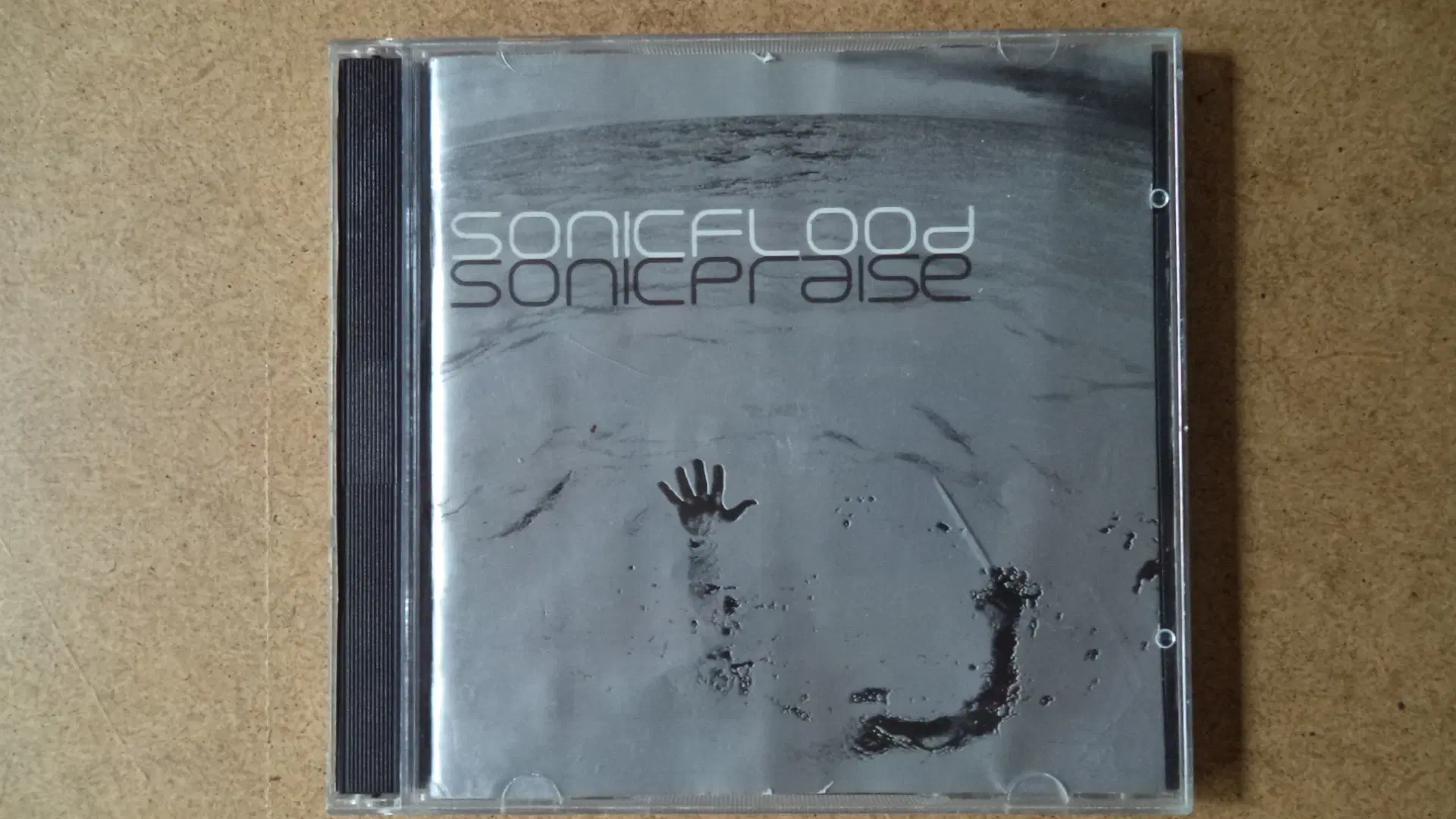 Sonicflood ** Sonicpraise