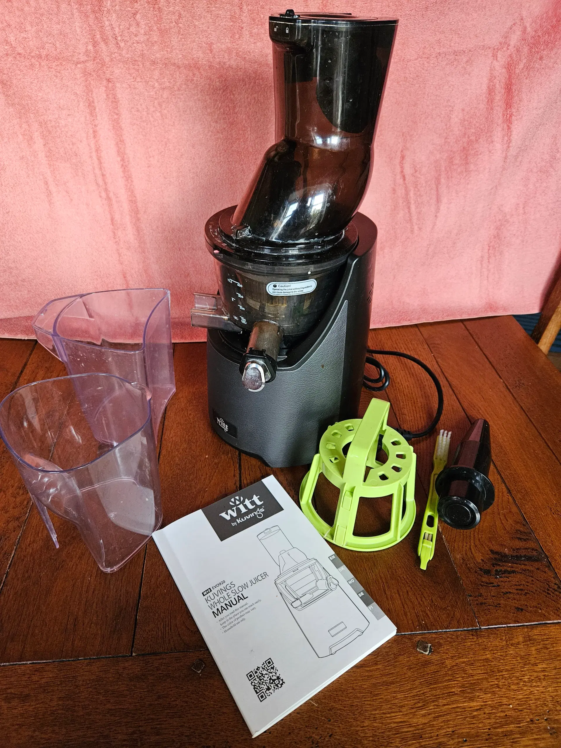 Slow Juicer Witt by Kuvings M12 EVO920