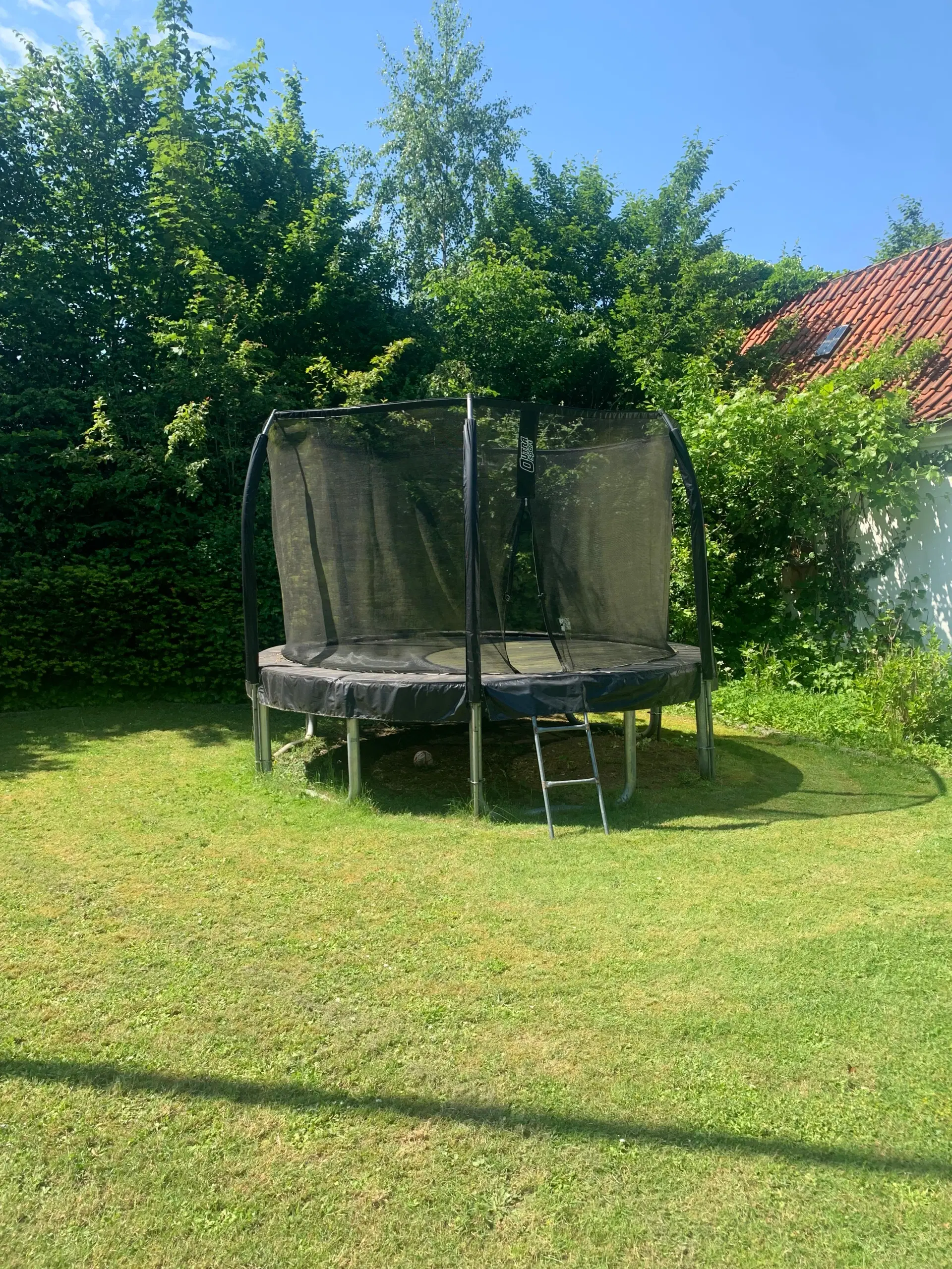 Stor trampolin outra sport