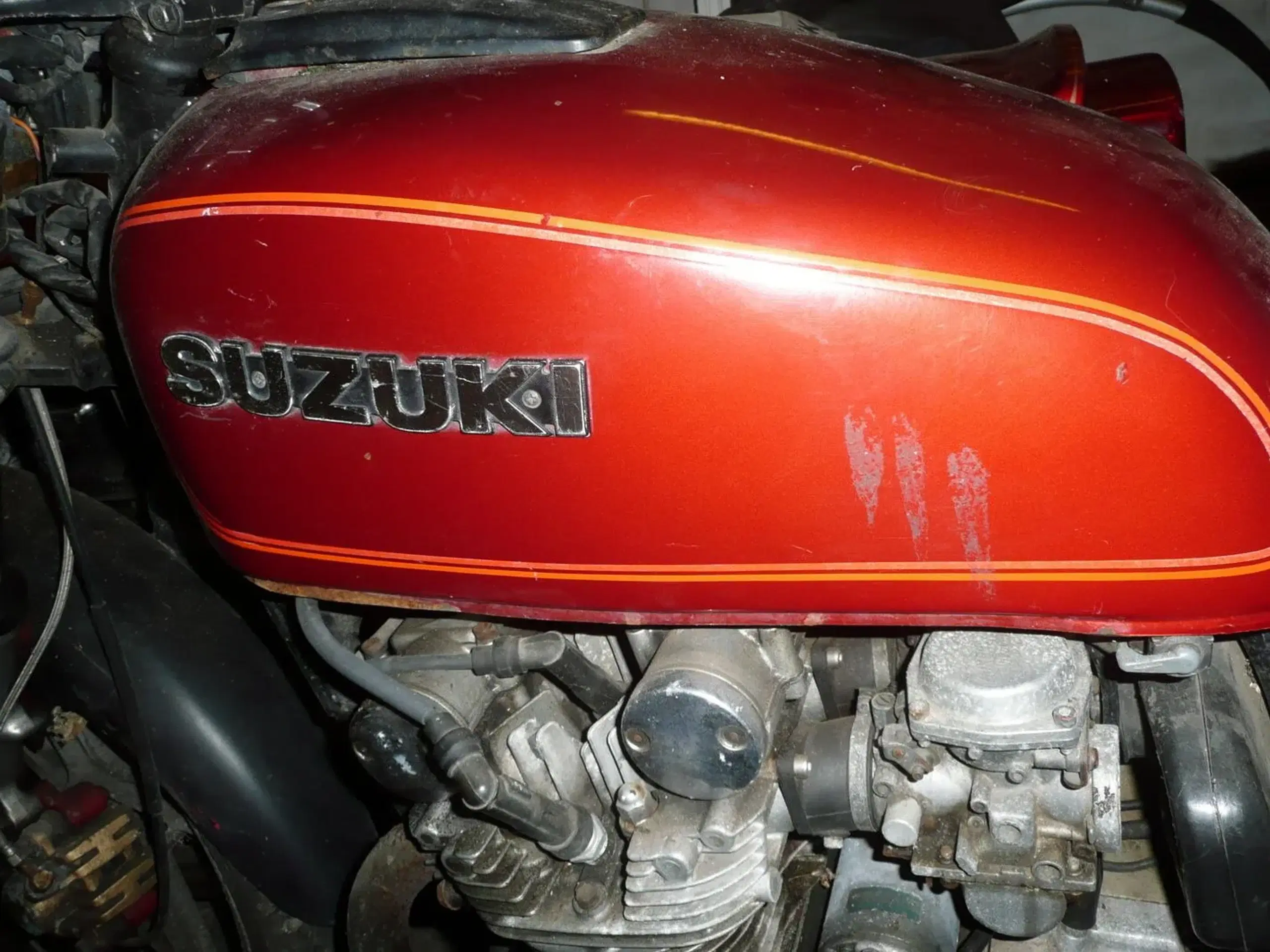 Suzuki GS550