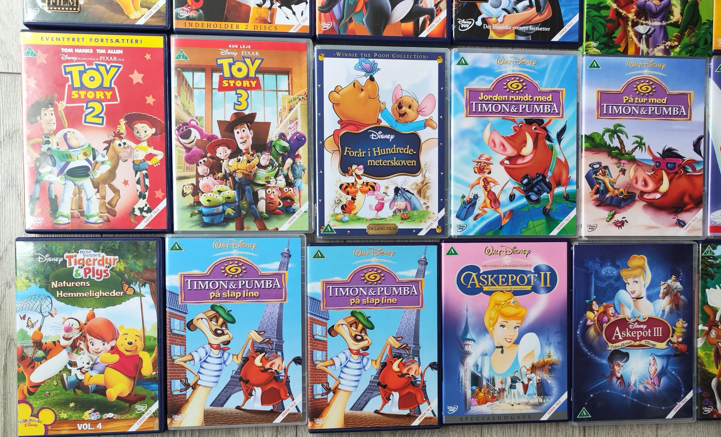 DVD Disney Pixar film 2