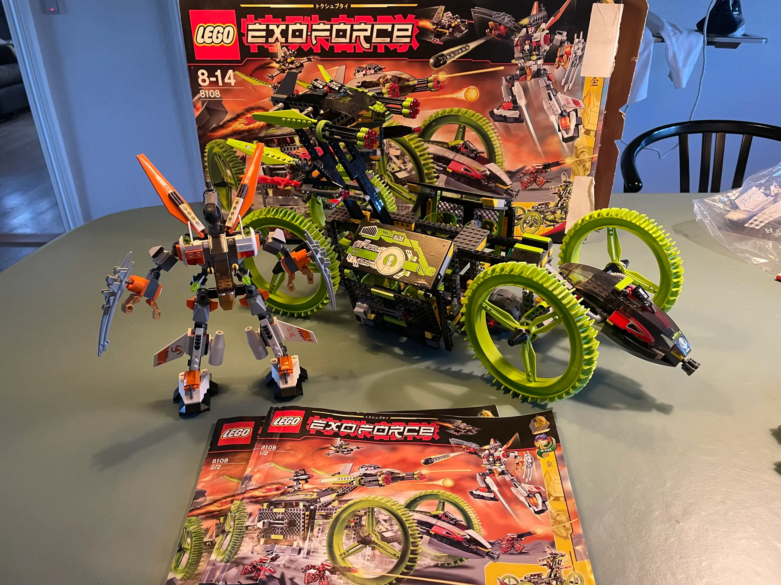 8108 Lego Exo-Force Golden City Mobile Devastator