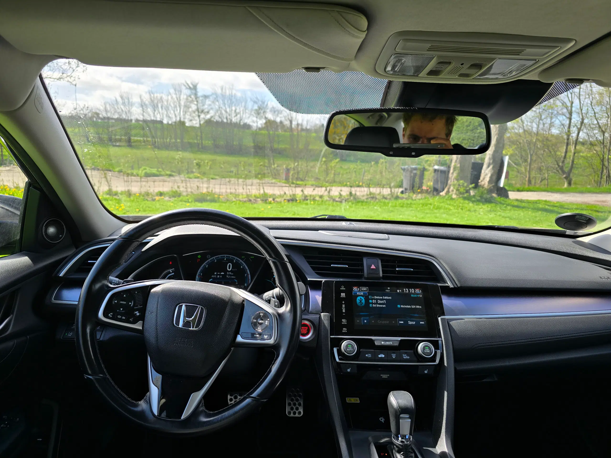 Honda Civic Executive 15 VTec CVT