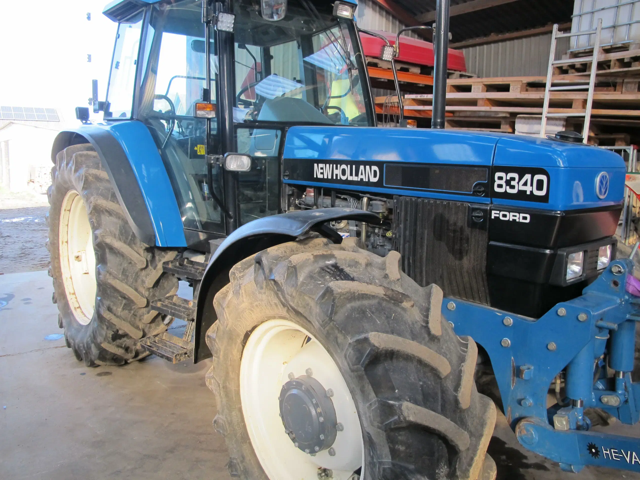 New Holland Ford