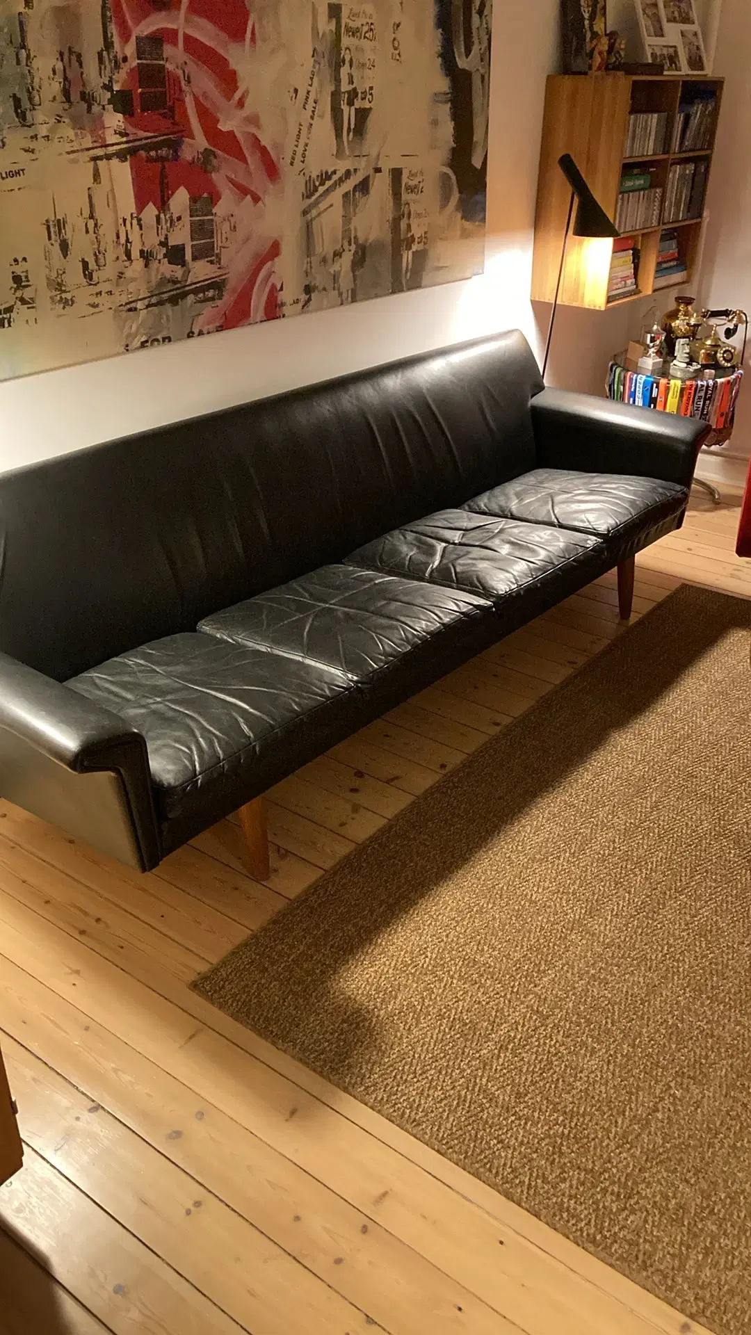 4 personers Sort læder sofa fra 60-70 erne